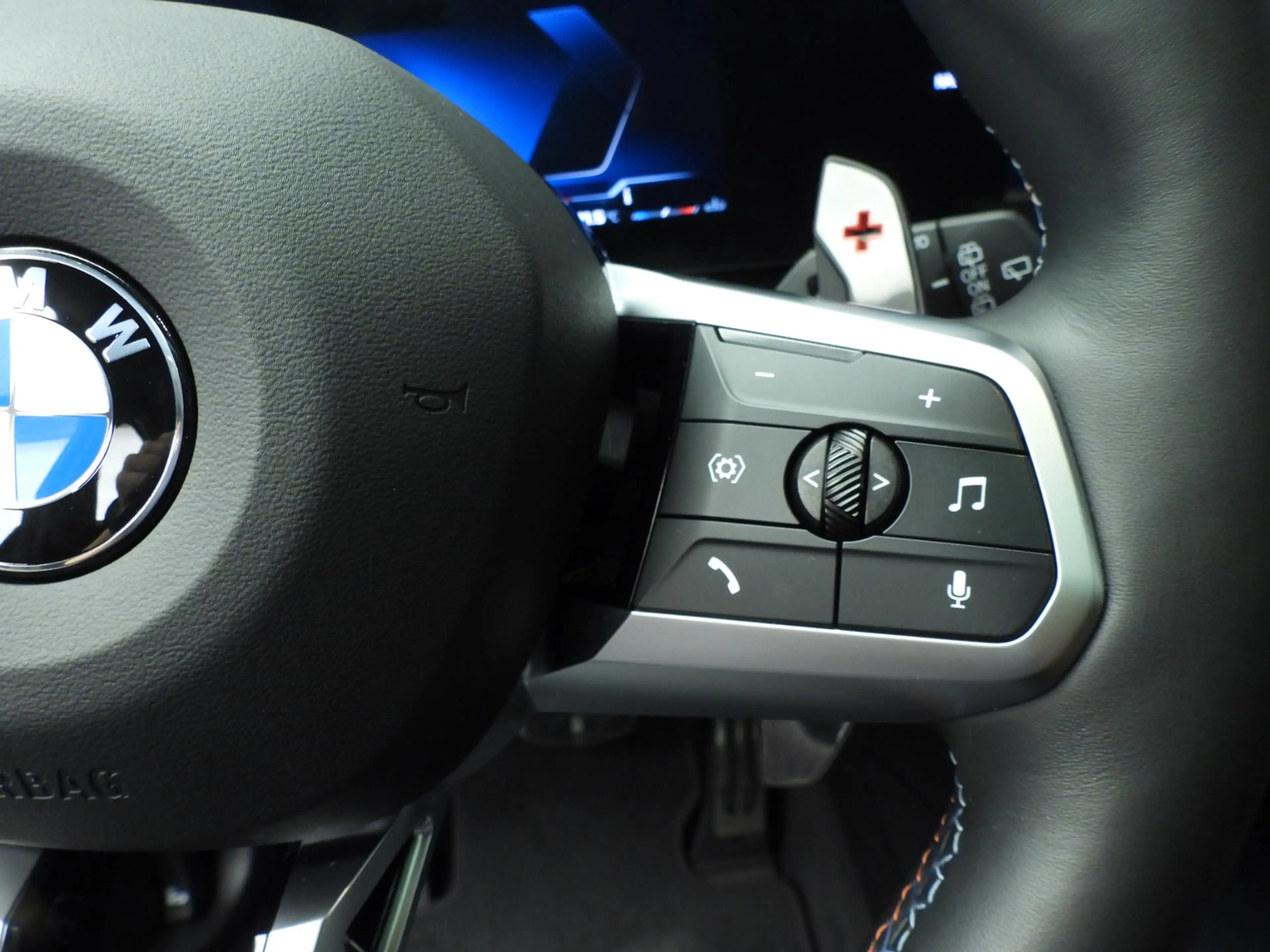 BMW 135 1 Serie 5-deurs M135 xDrive | M-Sportpakket | LED — photo 15