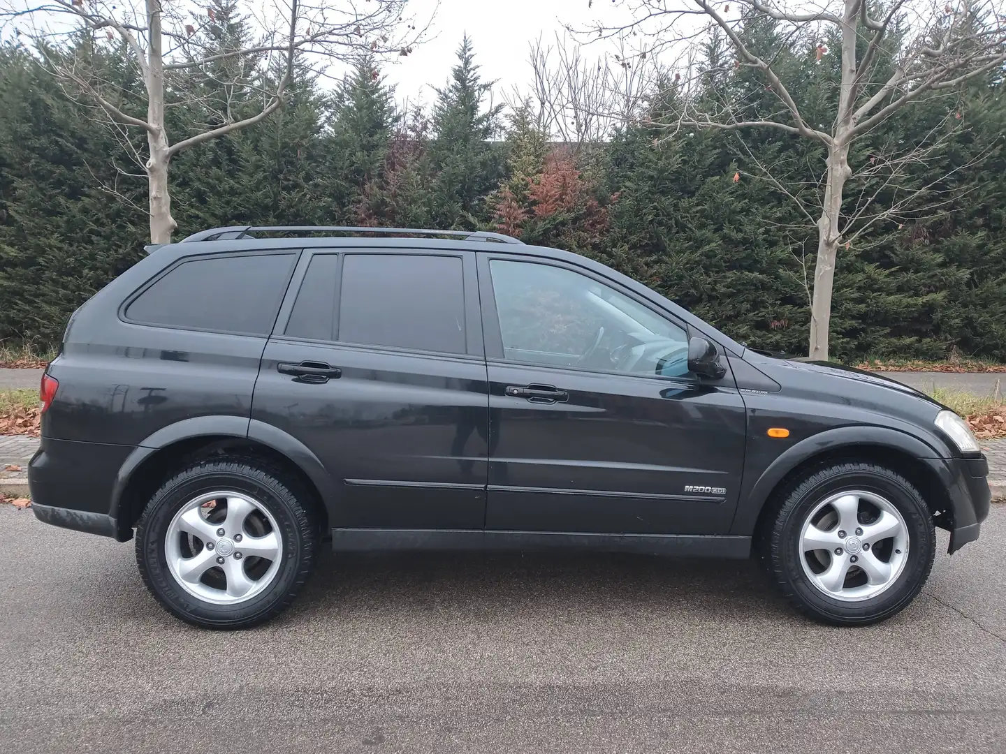 SsangYong Kyron Kyron 2.0 xvt Style 4wd Schwarz - 2