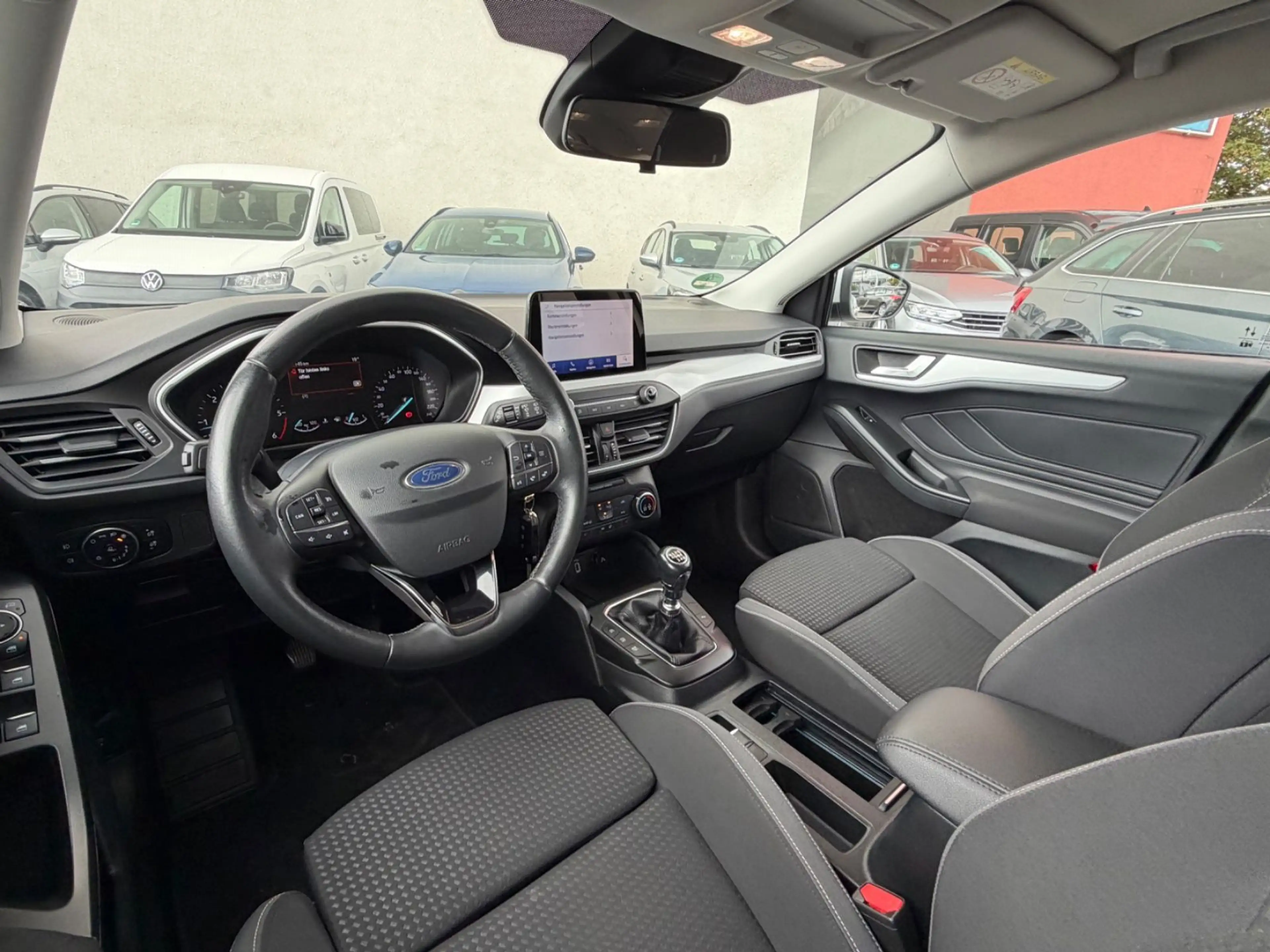 Ford Focus Turnier 1.5 ECOB Cool & Connect/1.Hand — photo 12