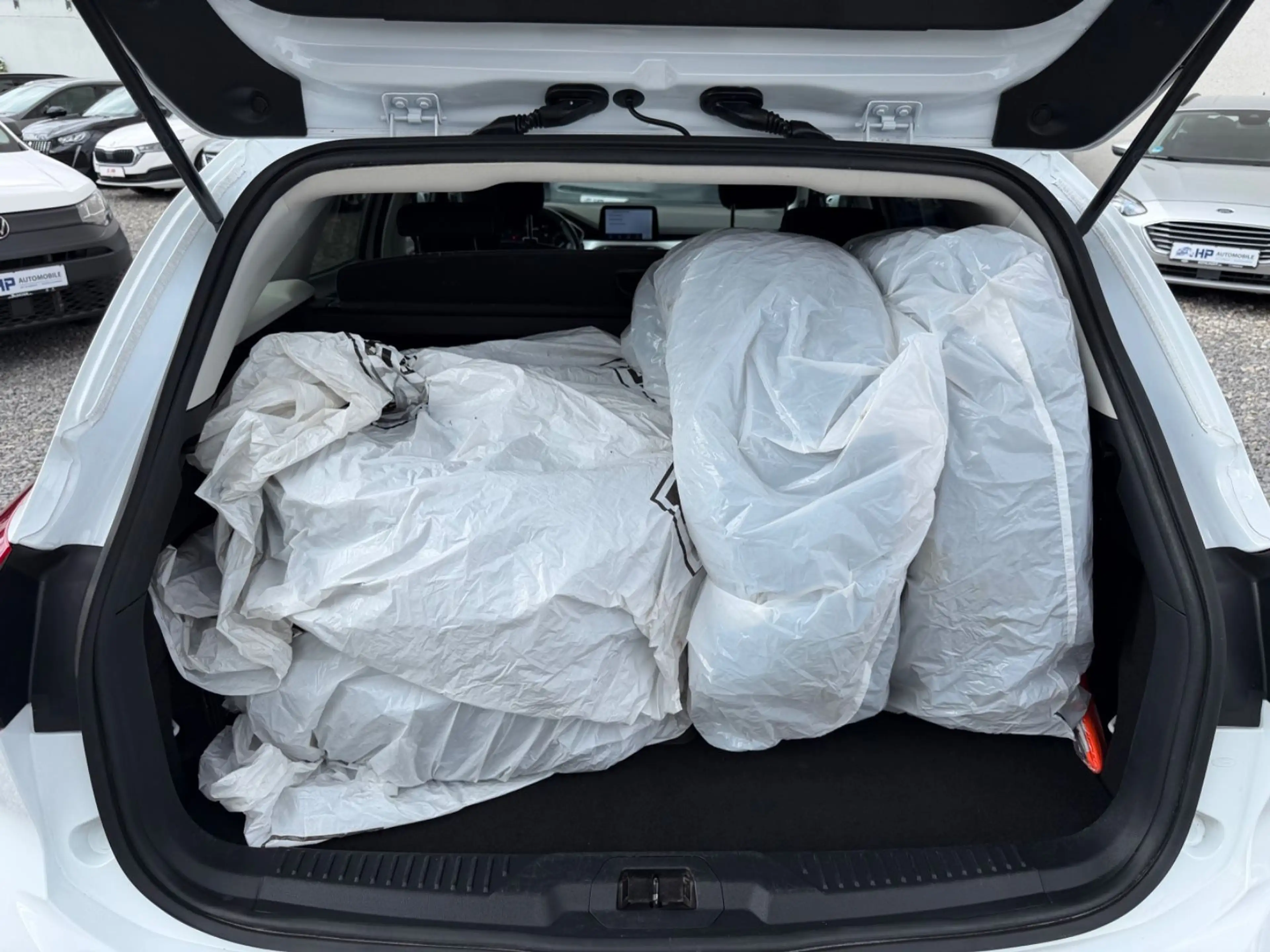 Ford Focus Turnier 1.5 ECOB Cool & Connect/1.Hand — photo 8