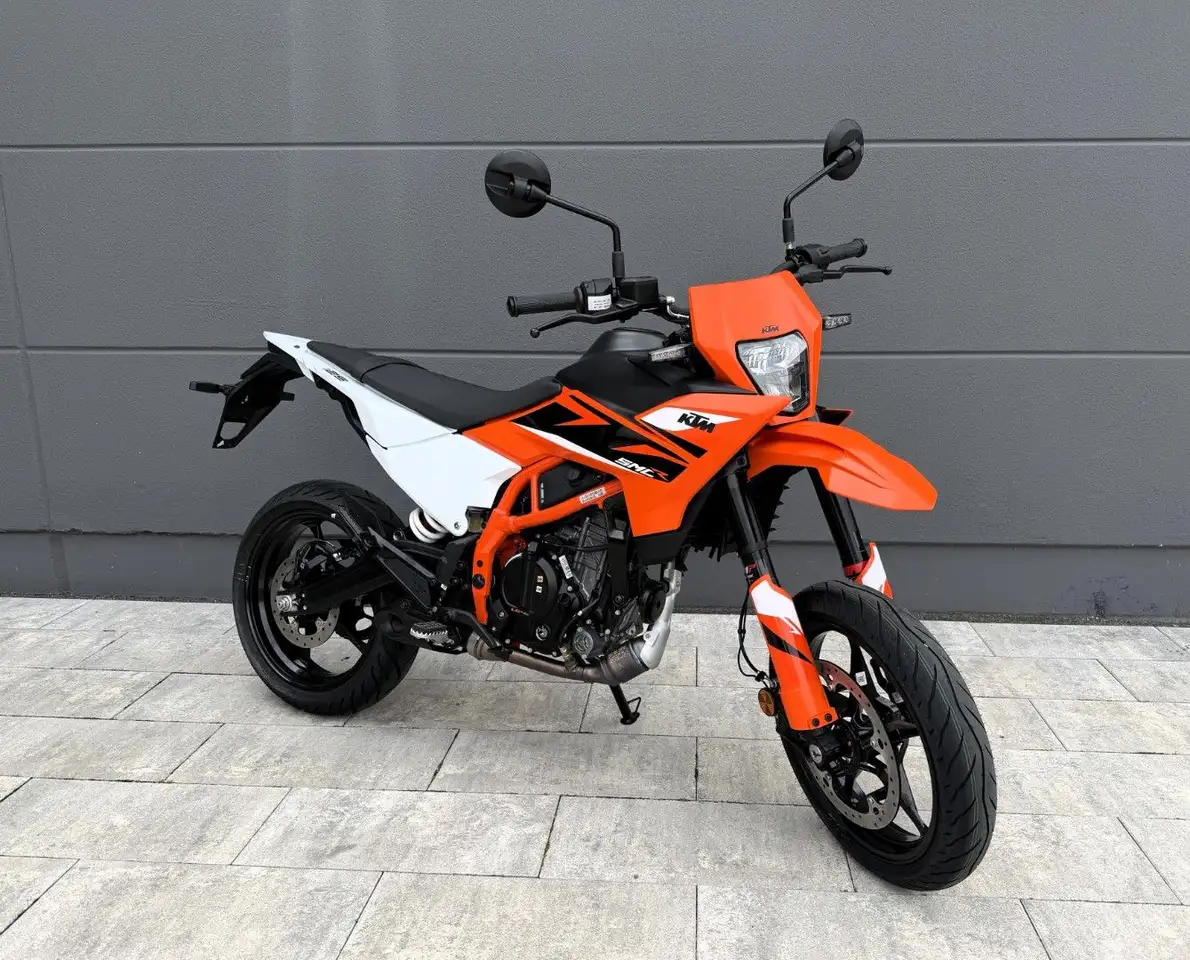 KTM