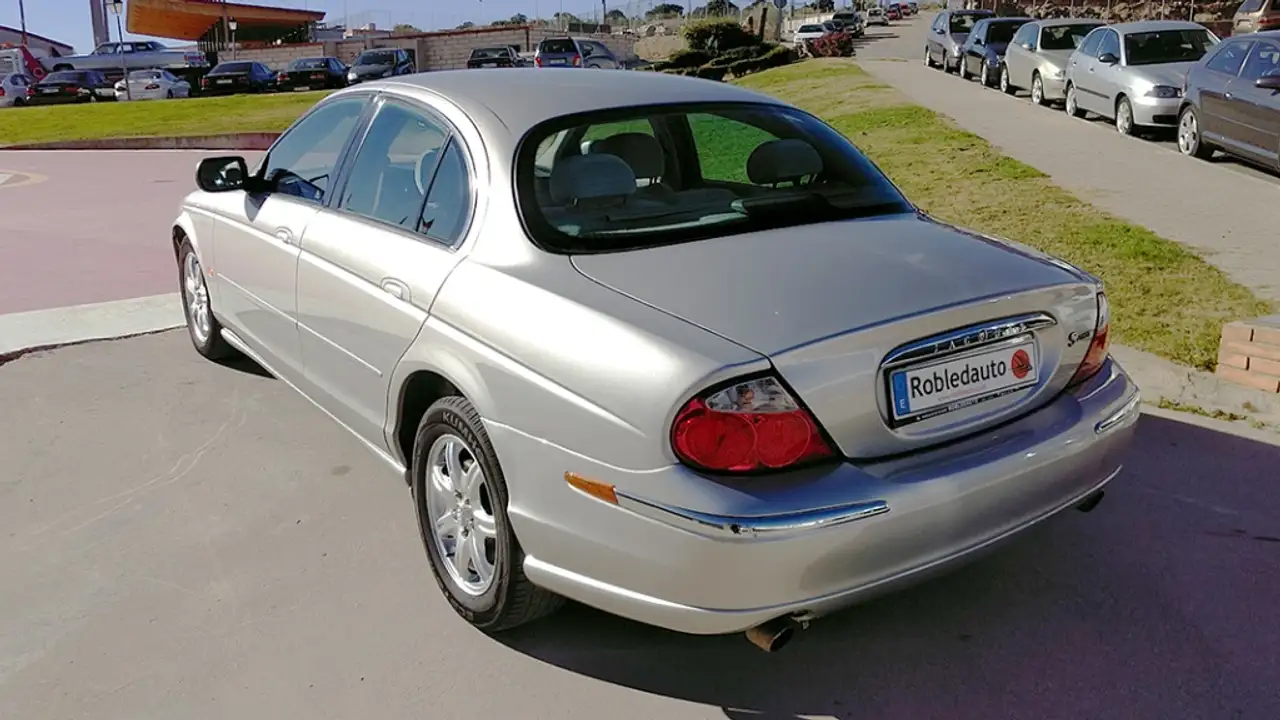 Jaguar S-Type 3.0 V6, foto 7