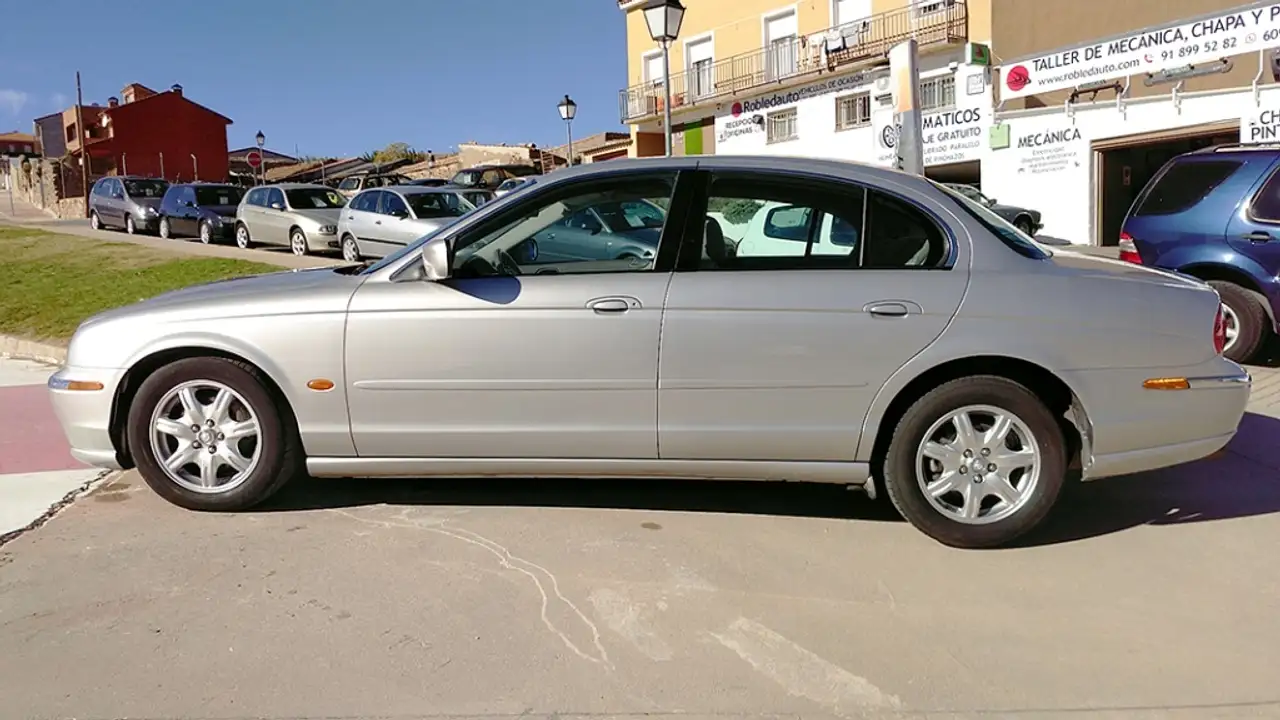 Jaguar S-Type 3.0 V6, foto 8