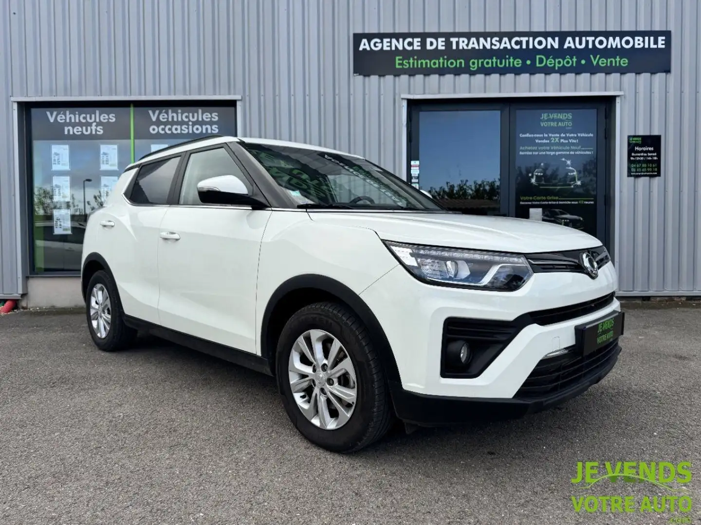 SsangYong Tivoli Phase 2 160 1.6 e-XDi 16V 2WD 136 cv Blanc - 1