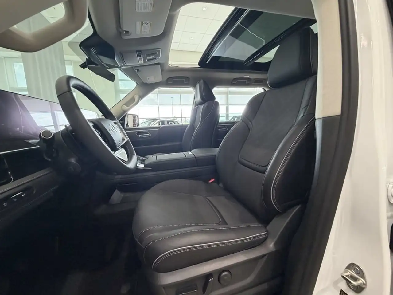 Infiniti QX80 fotografie Infiniti QX80