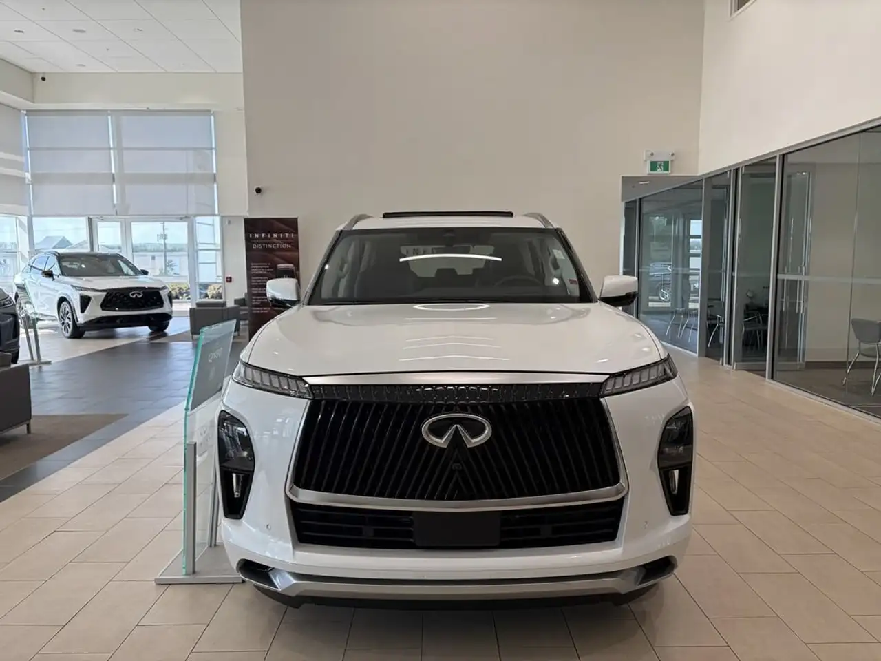 Infiniti QX80 fotografie Infiniti QX80
