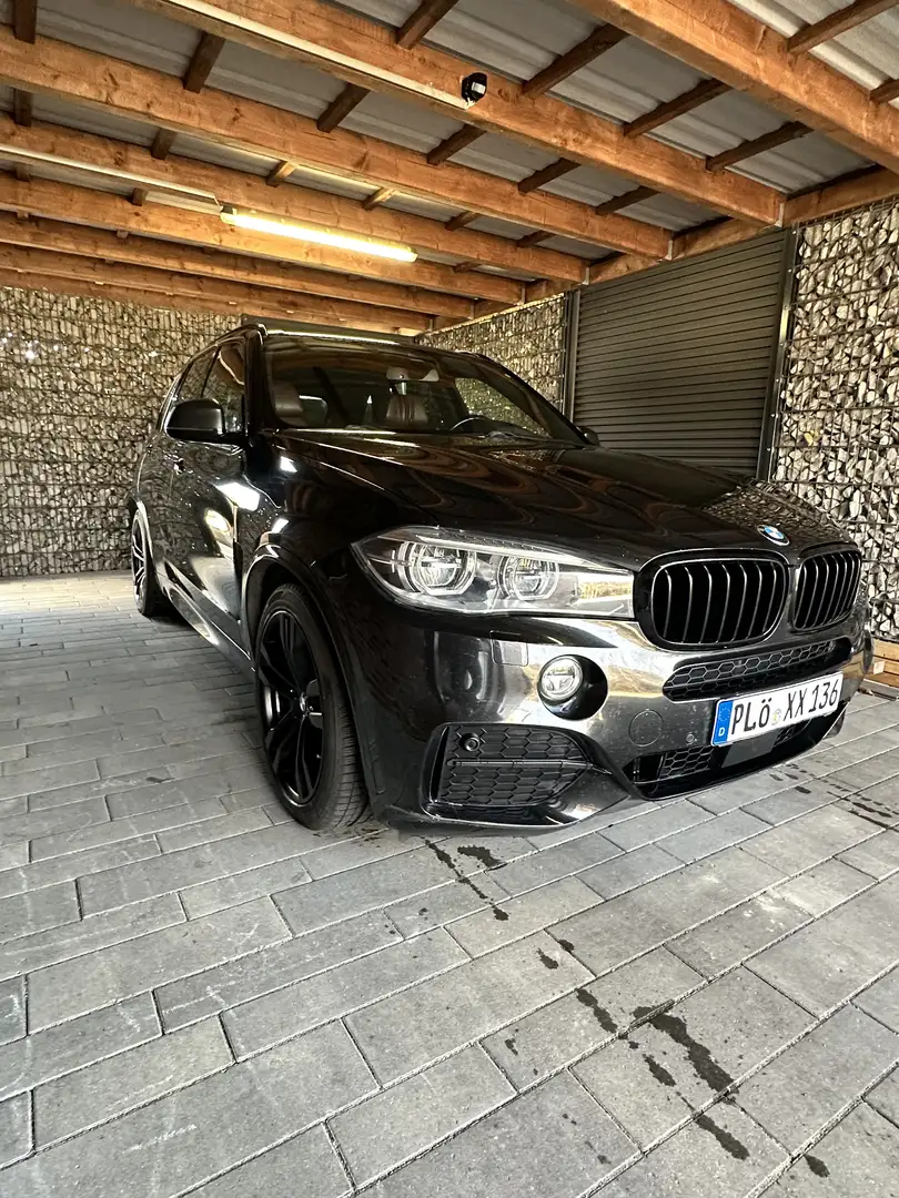 BMW X5 M M50d Sport-Aut. Schwarz - 1
