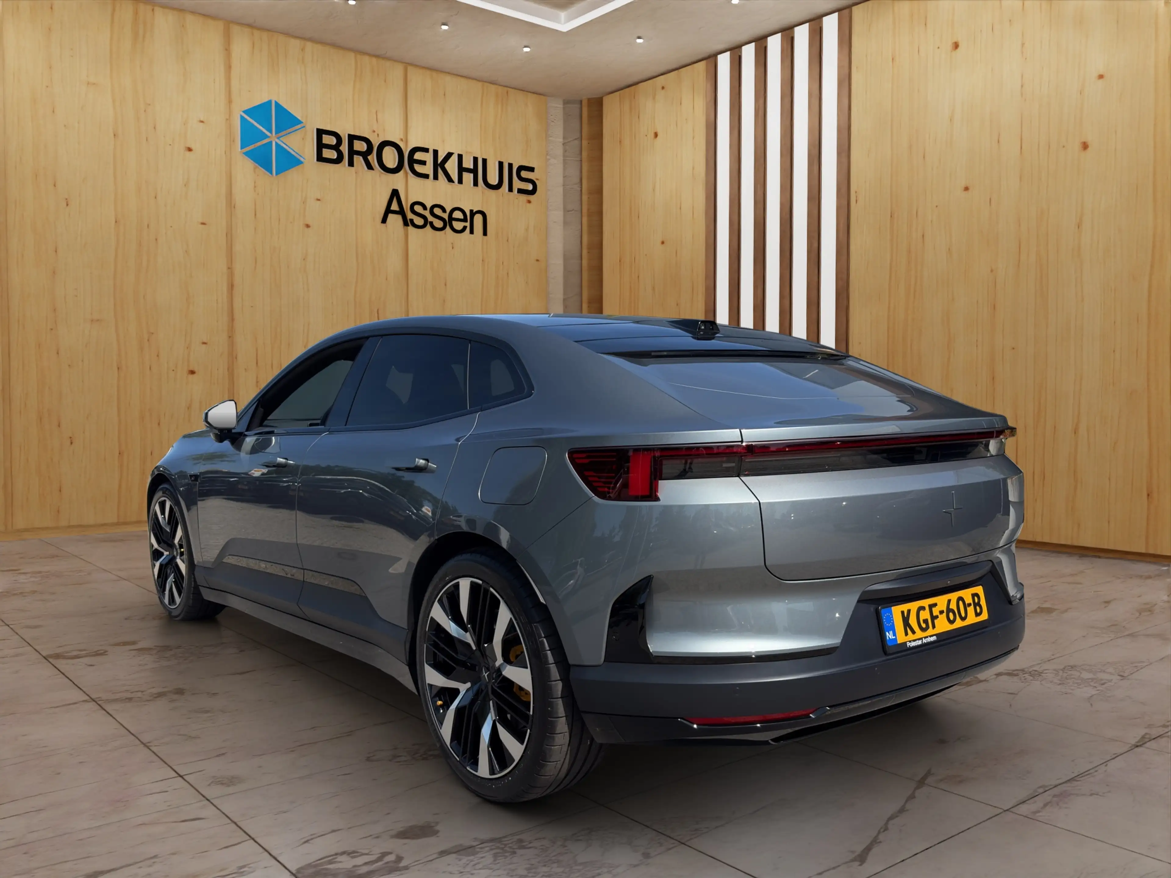 Polestar 4 Long Range Dual motor Performance Plus 100 kWh | H — photo 3