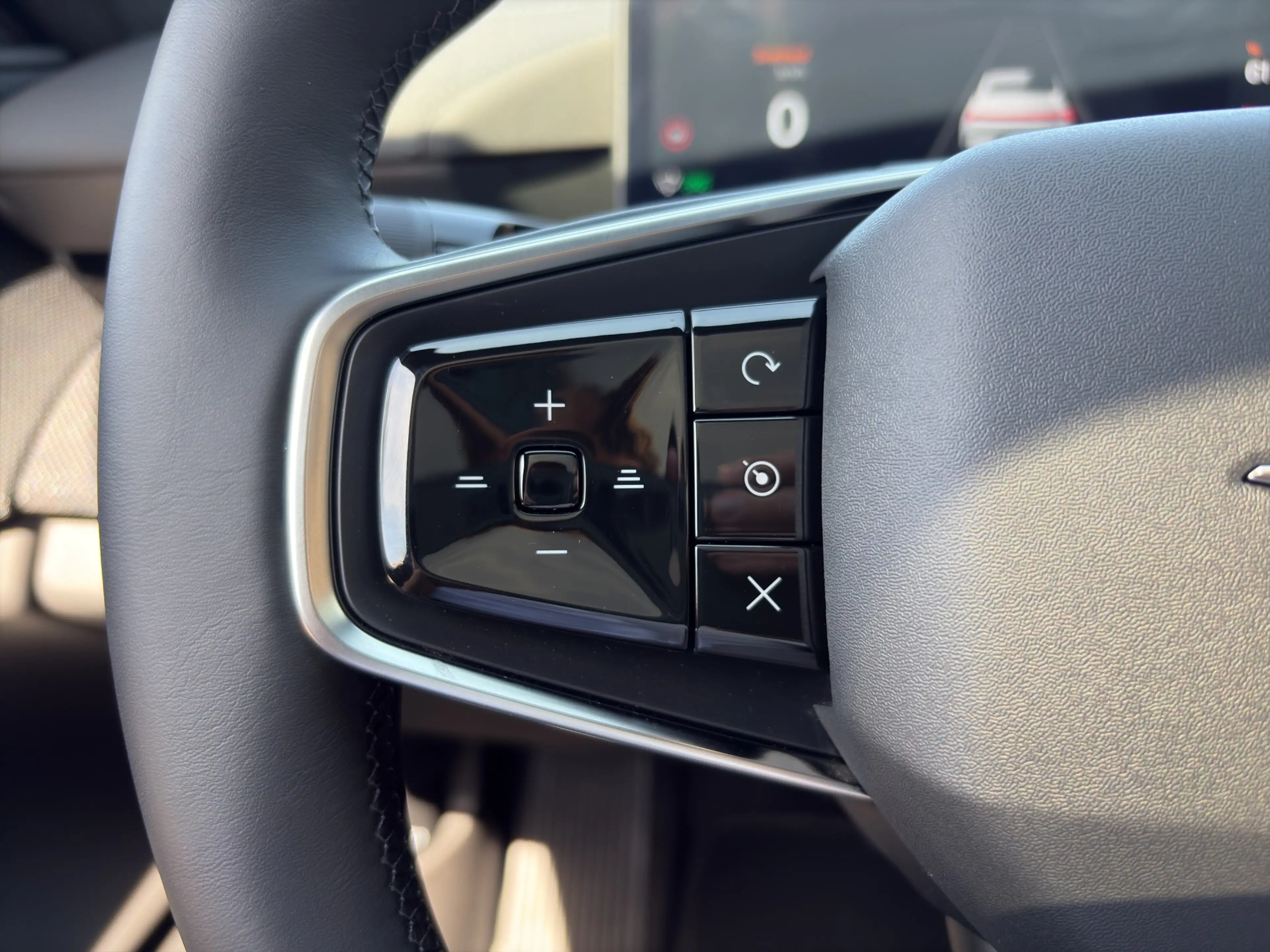 Polestar 4 Long Range Dual motor Performance Plus 100 kWh | H — photo 10