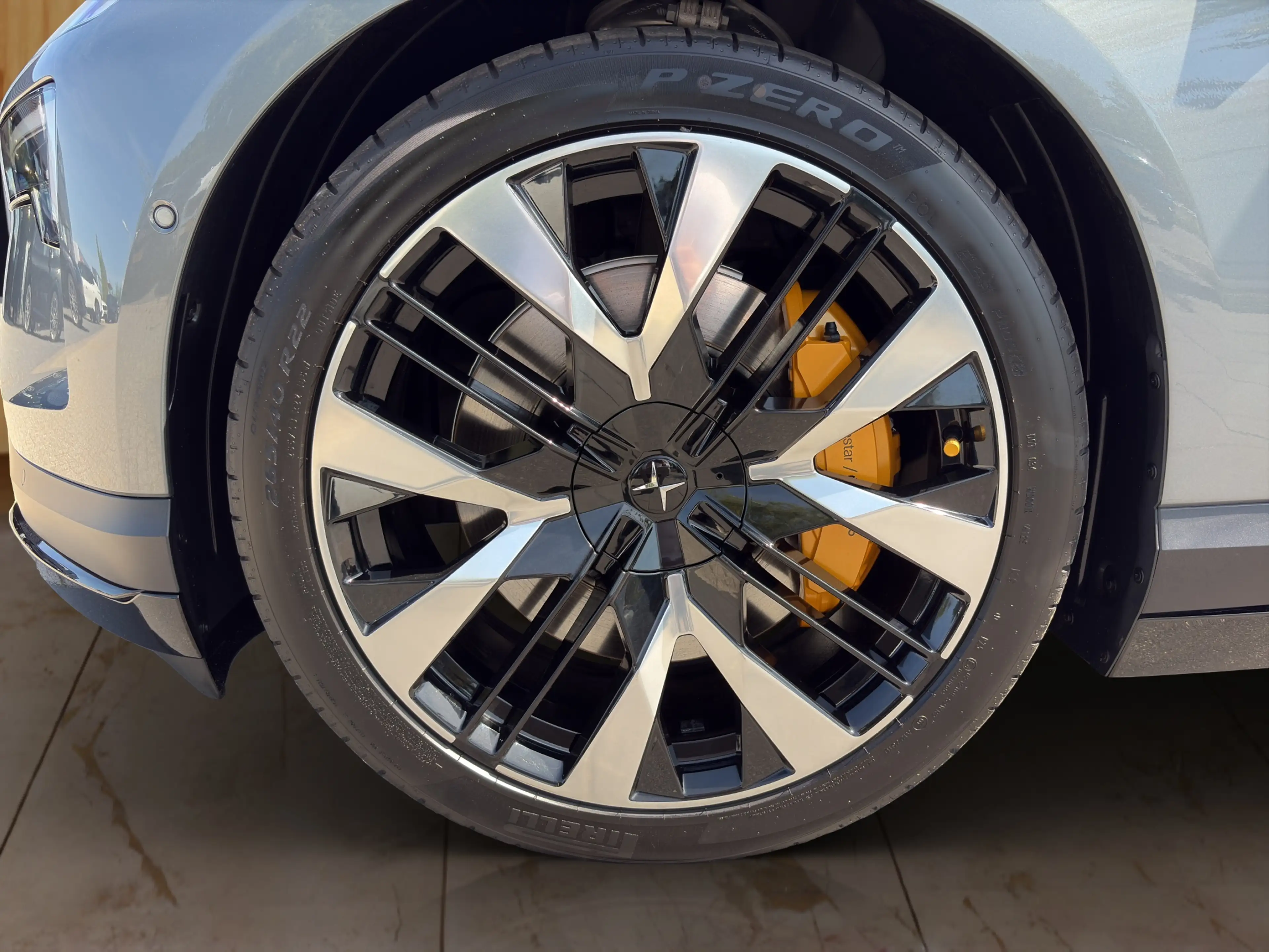 Polestar 4 Long Range Dual motor Performance Plus 100 kWh | H — photo 6