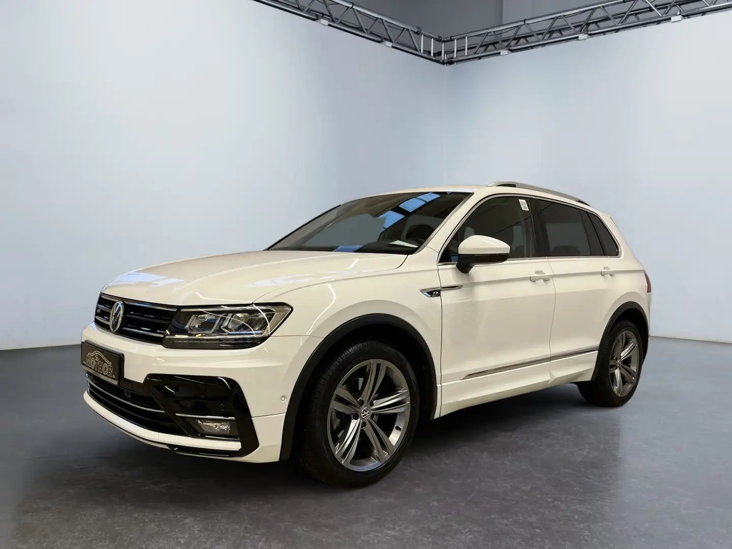Volkswagen Tiguan R-Line 1.5 TSI BMT DSG Rückfahrkamera Weiß - 2