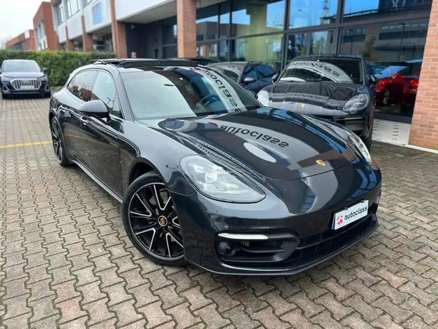Porsche Panamera Panamera Sport Turismo 2.9 4 e-hybrid FULL Nero - 2