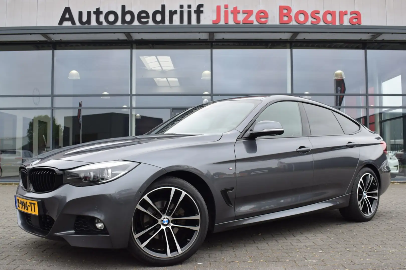 BMW 320 3-serie 320i GT XDrive High Executive M-Sport LED Grijs - 1