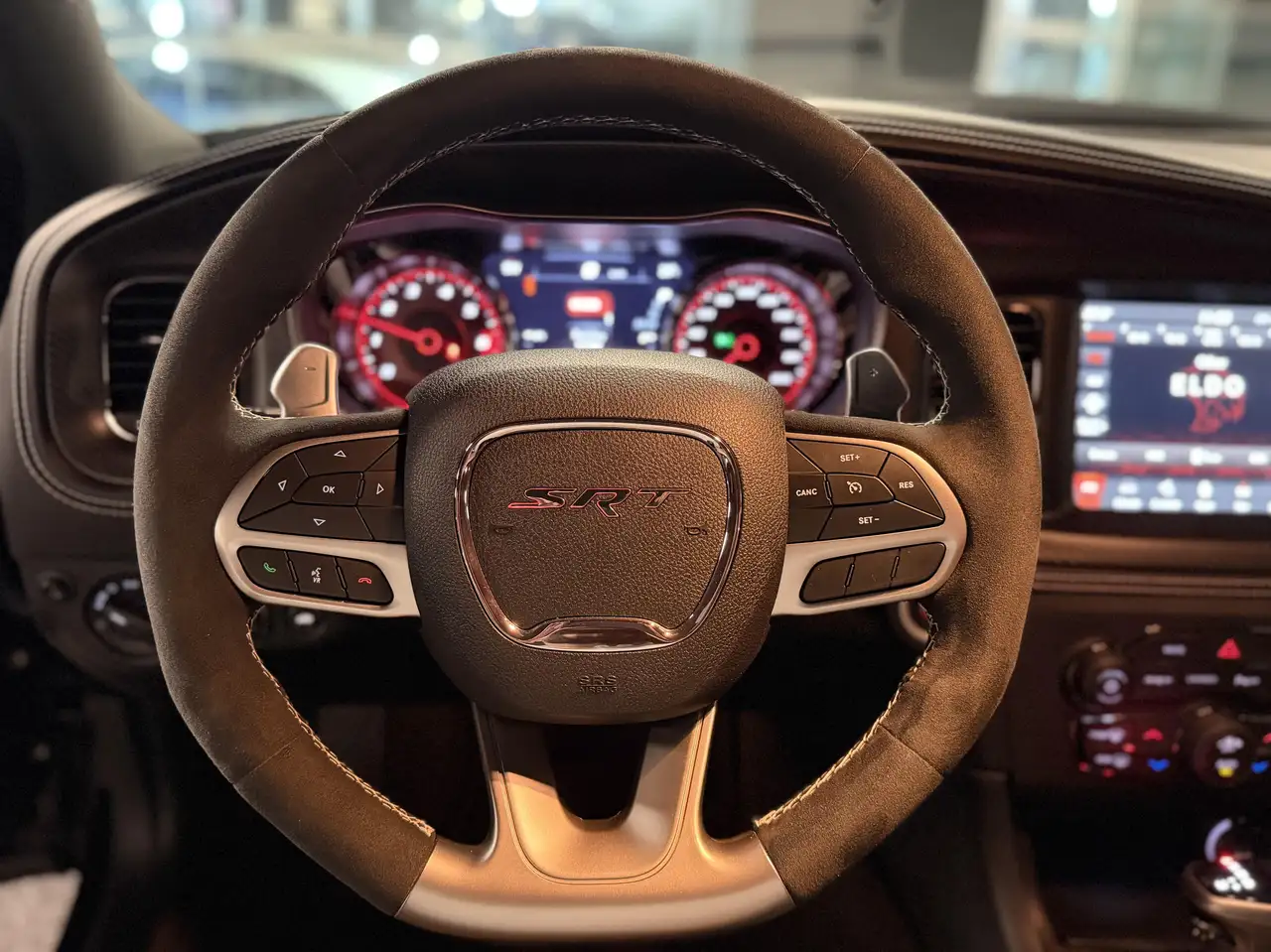 Dodge Charger 2025 — фото 17