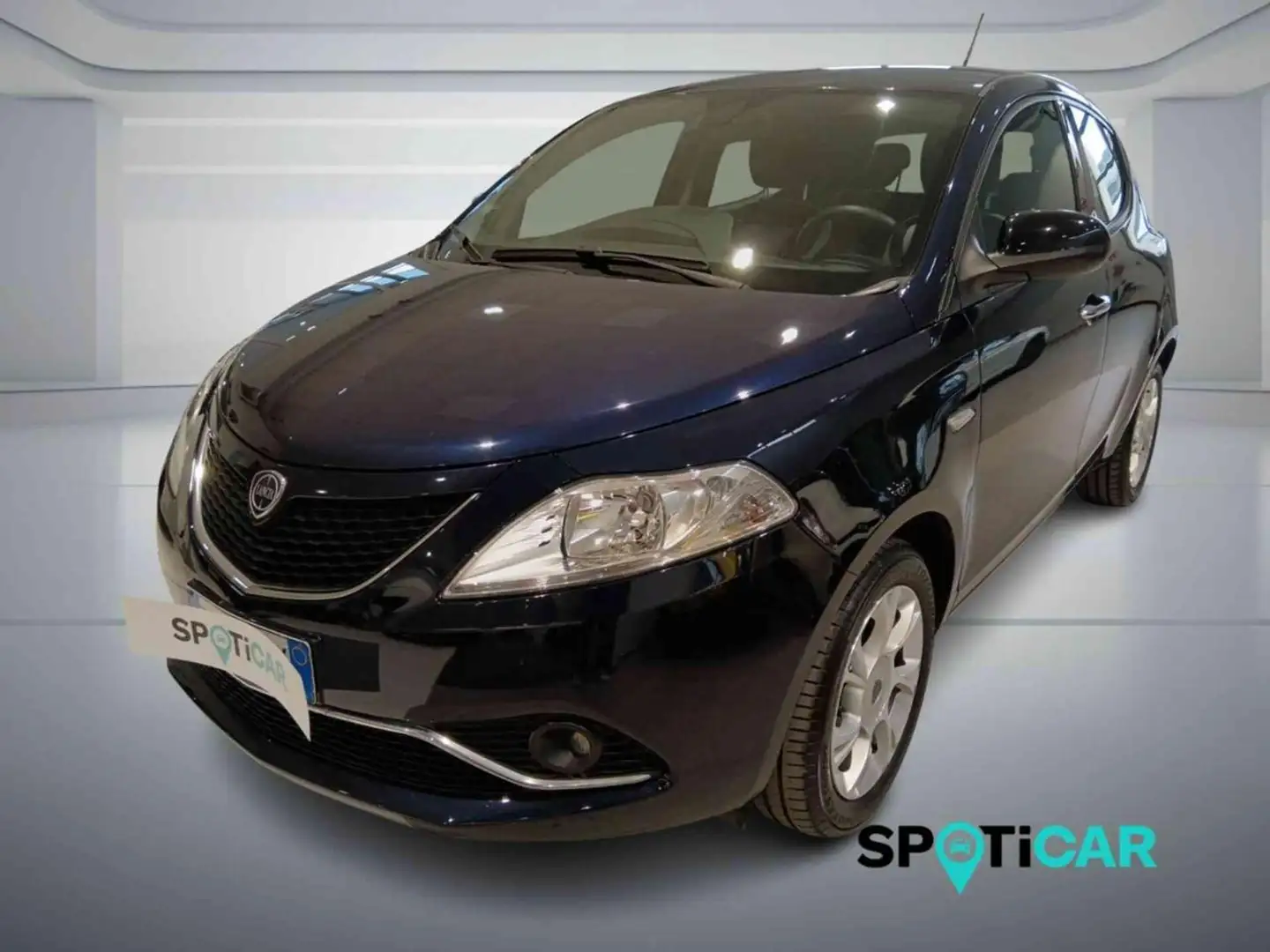 Lancia Ypsilon 1.2 69 CV 5 porte GPL Ecochic Gold Bleu - 1