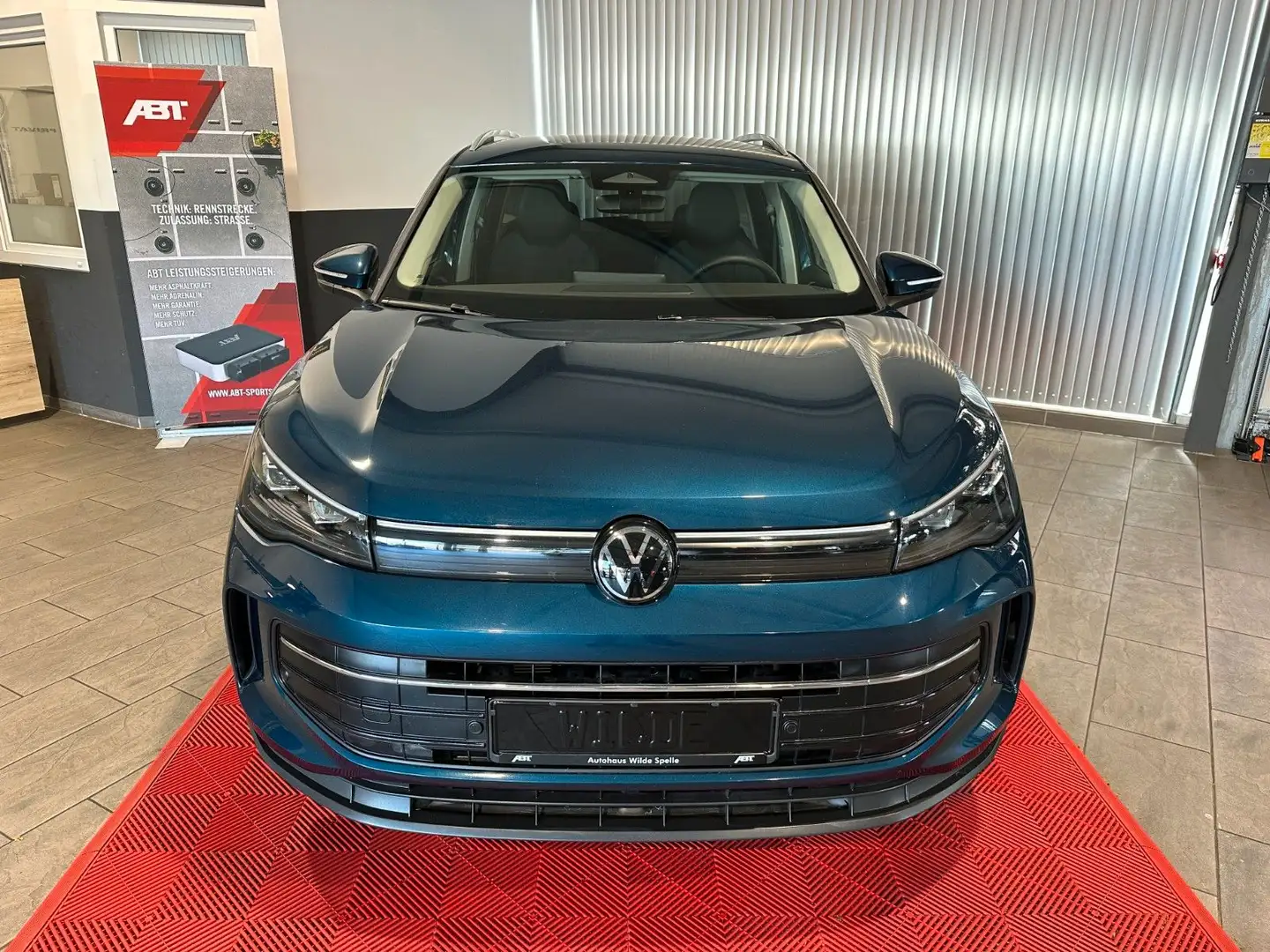 Volkswagen Tiguan 2.0 TDI Navi LED ACC AHK IQ Kamera Bleu - 2