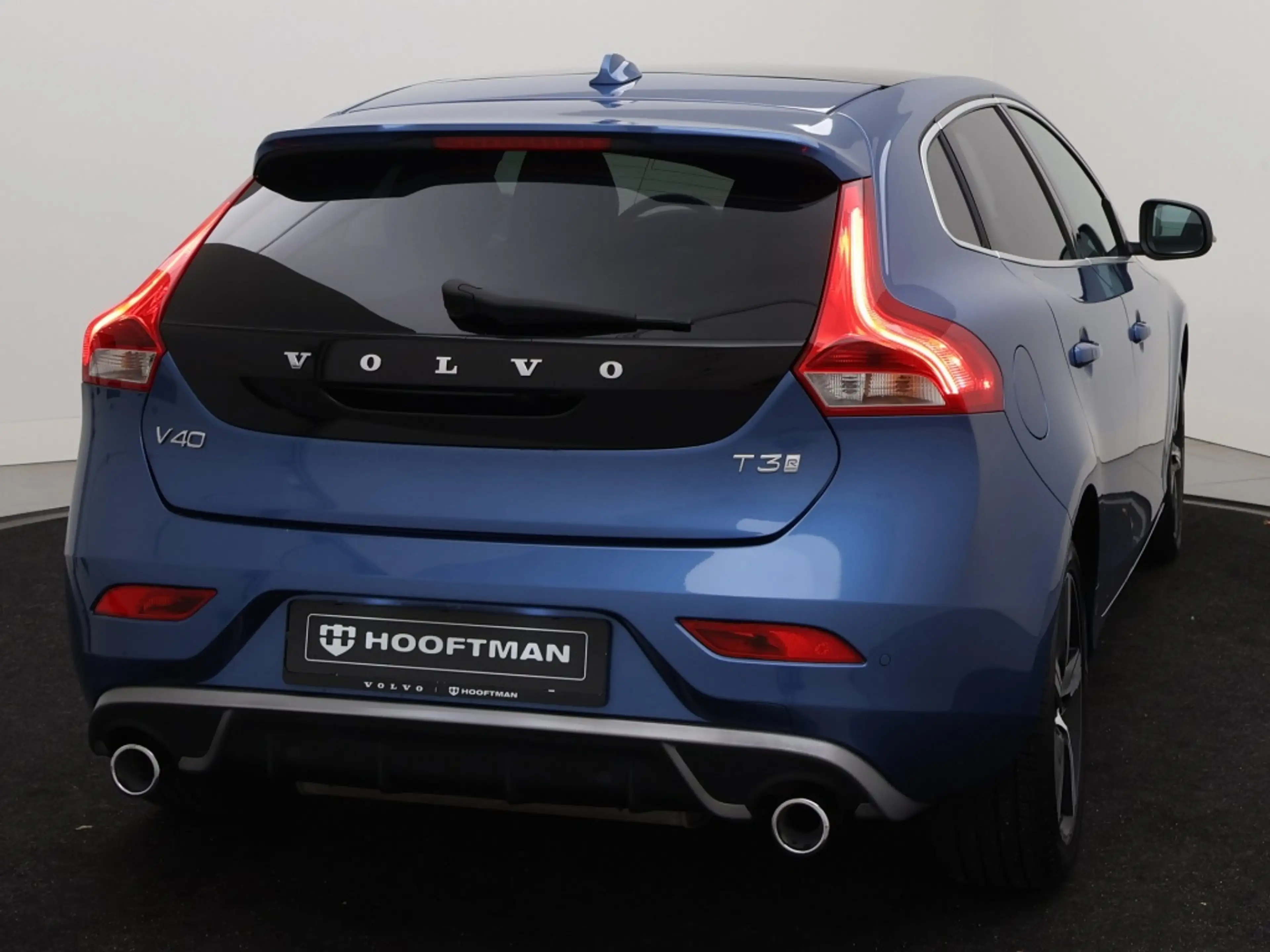 Volvo V40 T3 AUT(6) POLAR+ SPORT LUXURY PANORAMADAK STANDKAC — photo 5