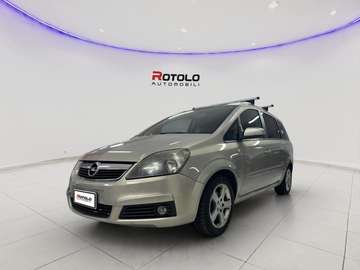 Zafira 1.8 16V VVT Cosmo