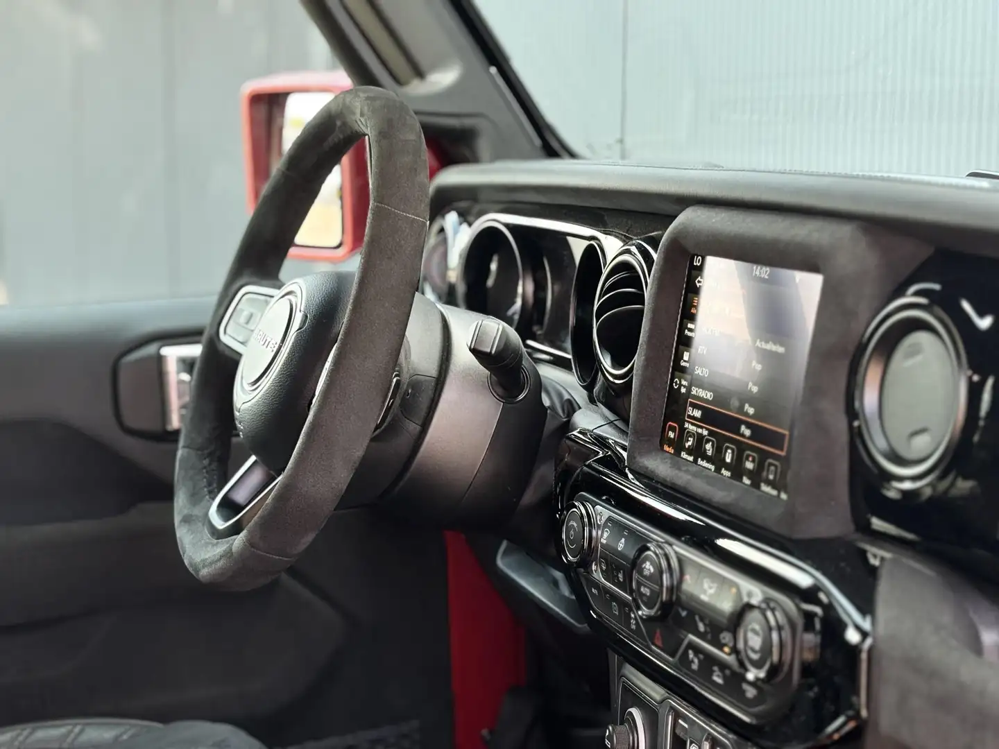 Jeep Wrangler BRUTE Rubicon 4xe 380 | 22" | Hard-Top | Custom | Rosso - 2
