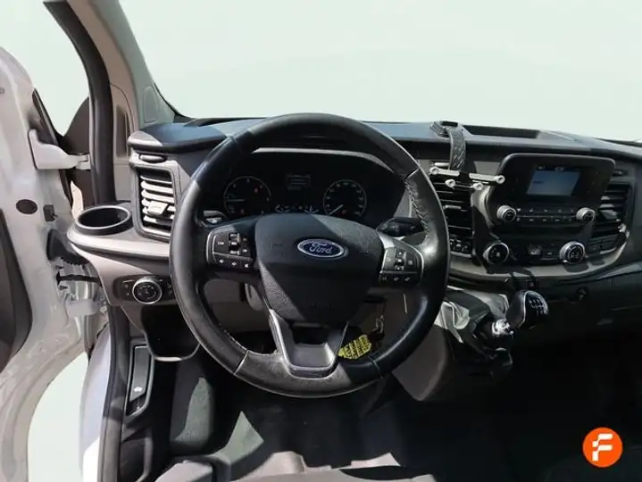 Ford Transit Custom 2020, foto 15