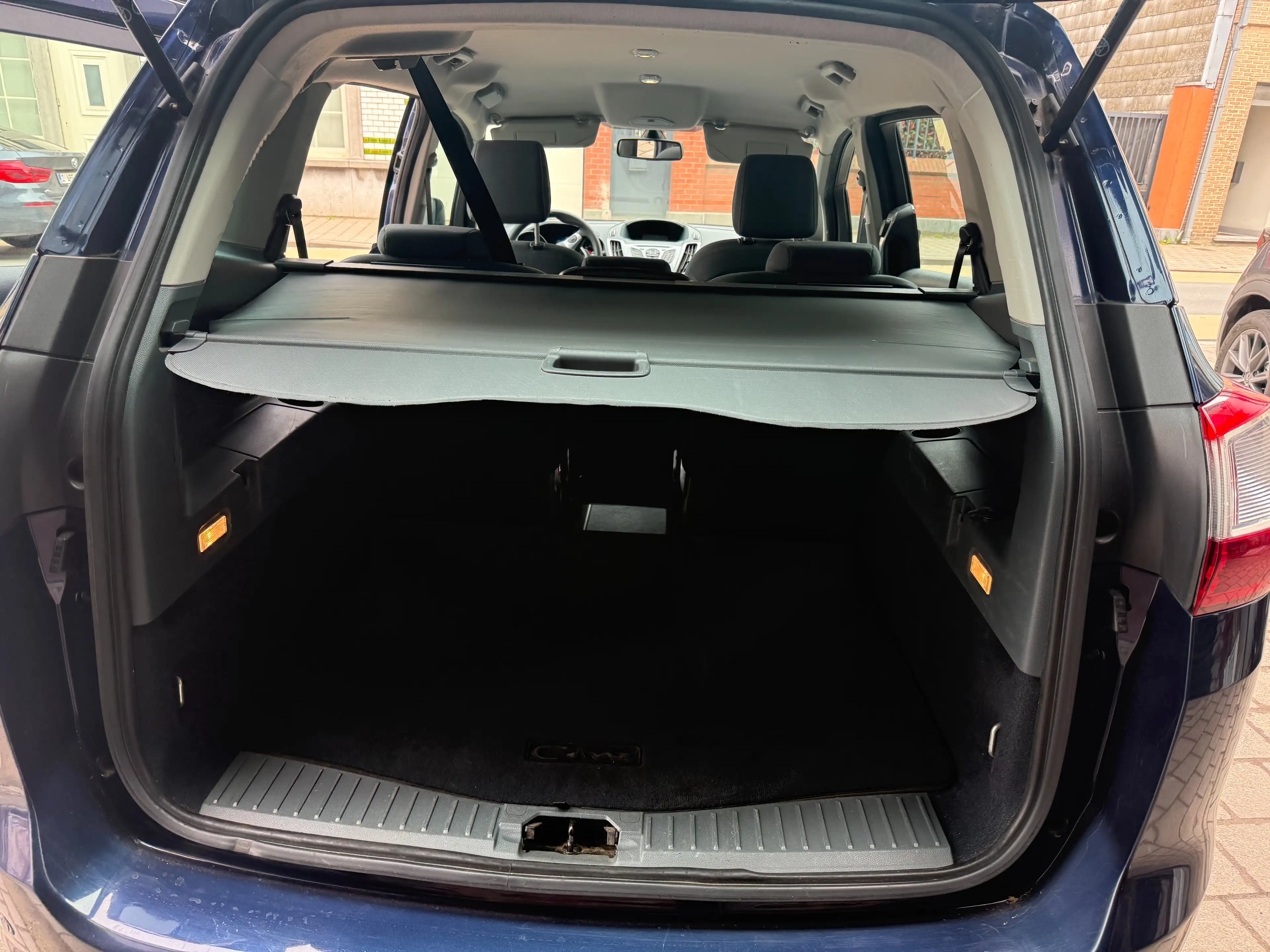 Ford Grand C-Max Grand C-Max 1.6 Essence 1er Proprio Carnet Ford Ga — photo 7