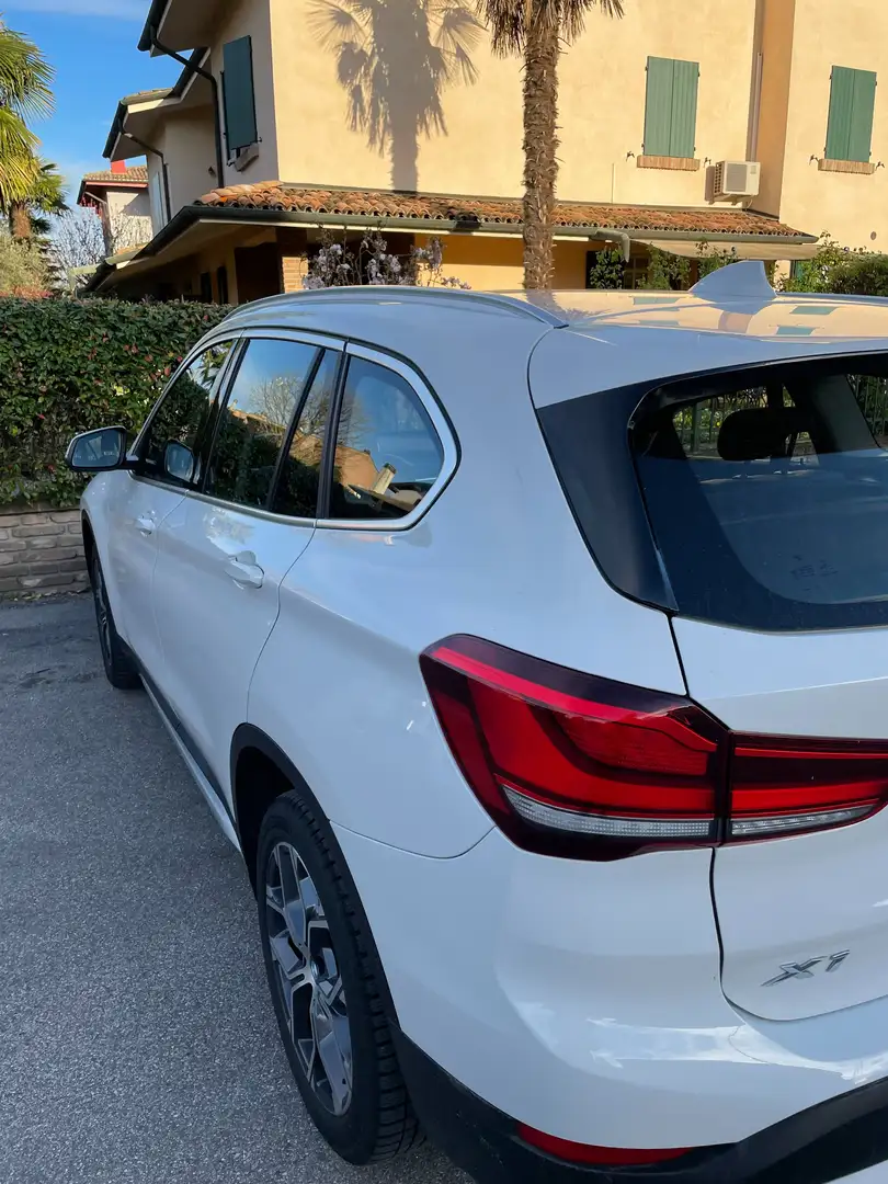 BMW X1 X1 F48 2019 sdrive18d xLine auto Bianco - 1