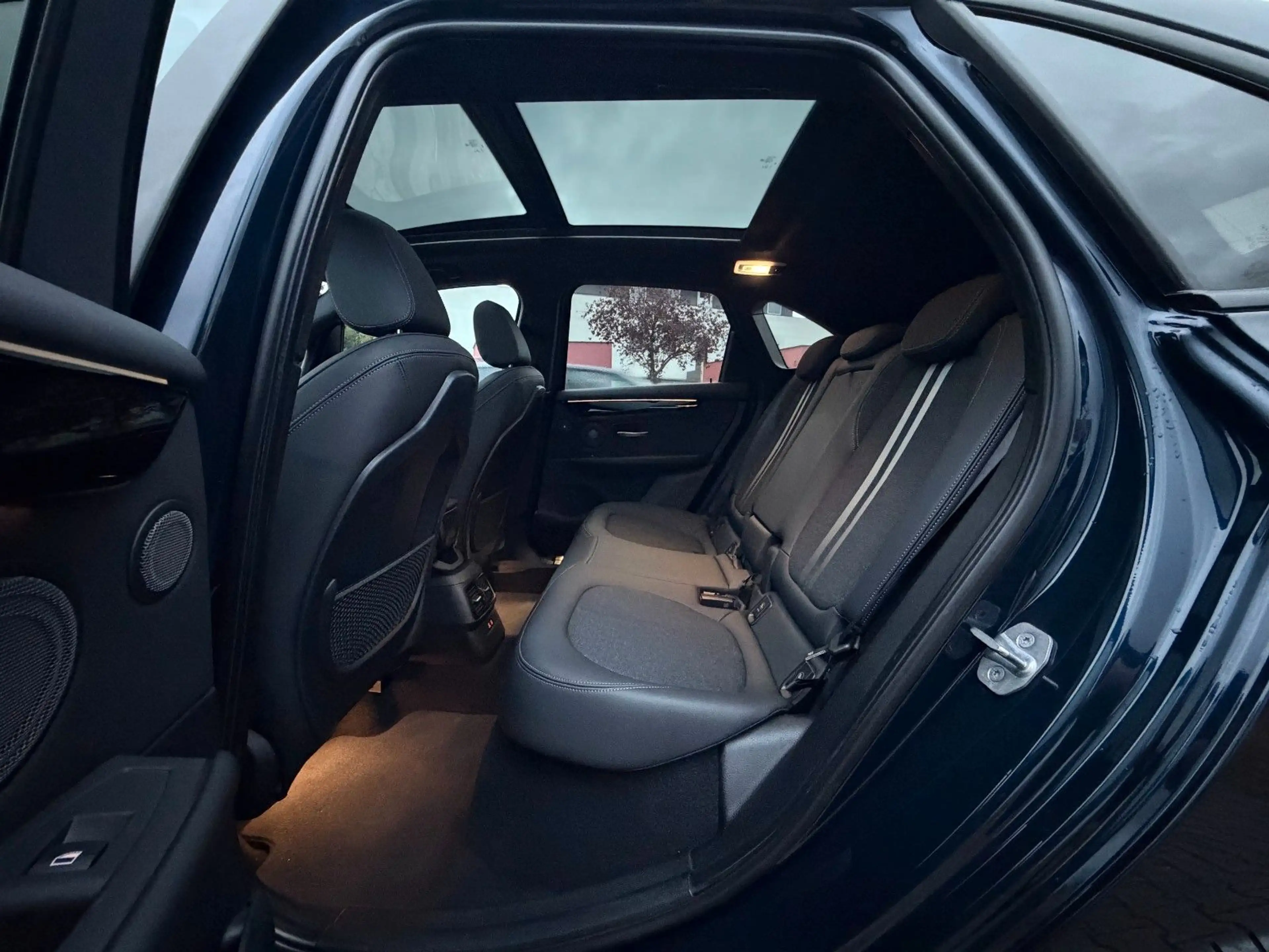 BMW 225 225xe Active Tourer M-Sport *ABSOLUT VOLL* — photo 15