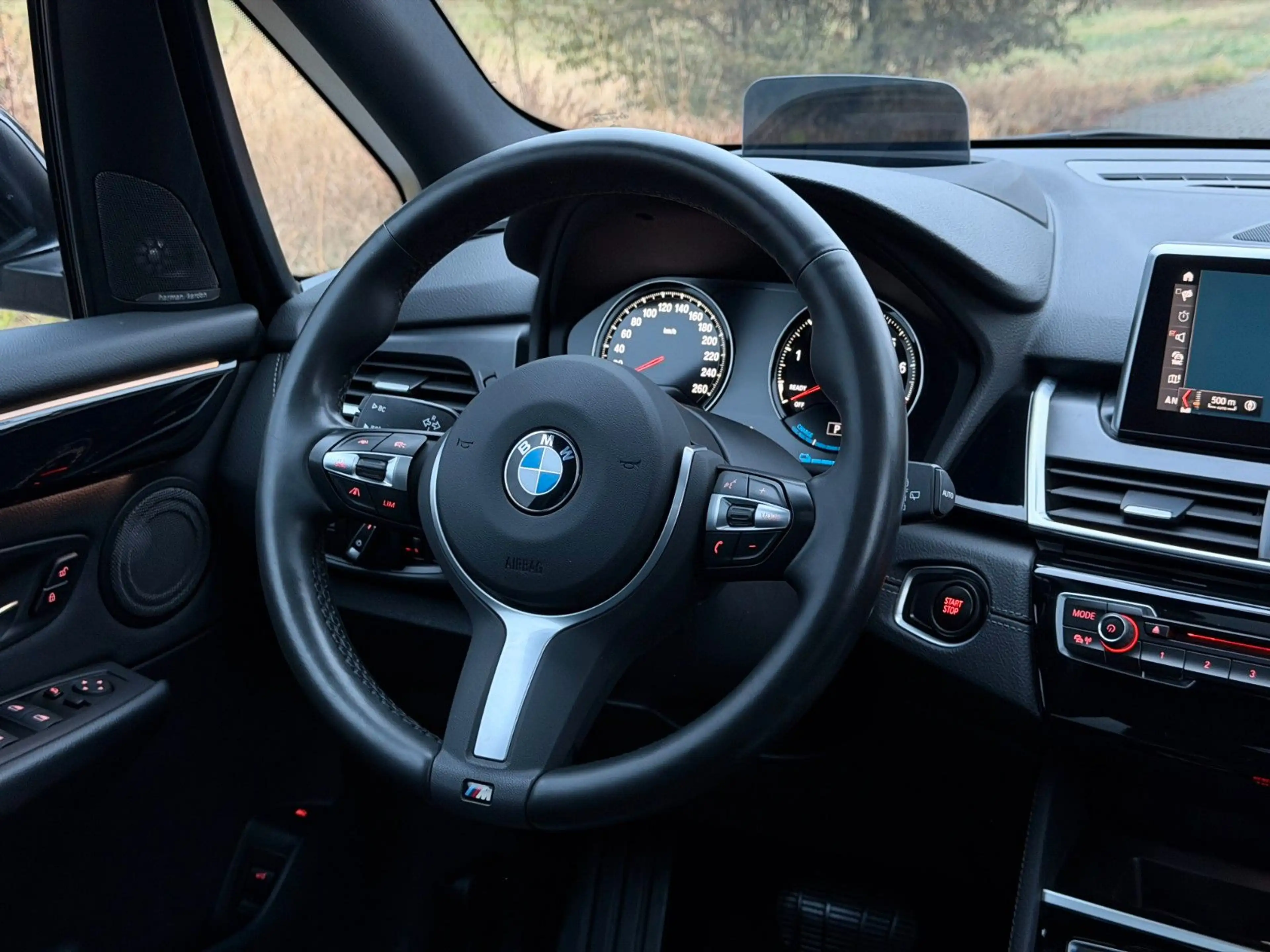 BMW 225 225xe Active Tourer M-Sport *ABSOLUT VOLL* — photo 11