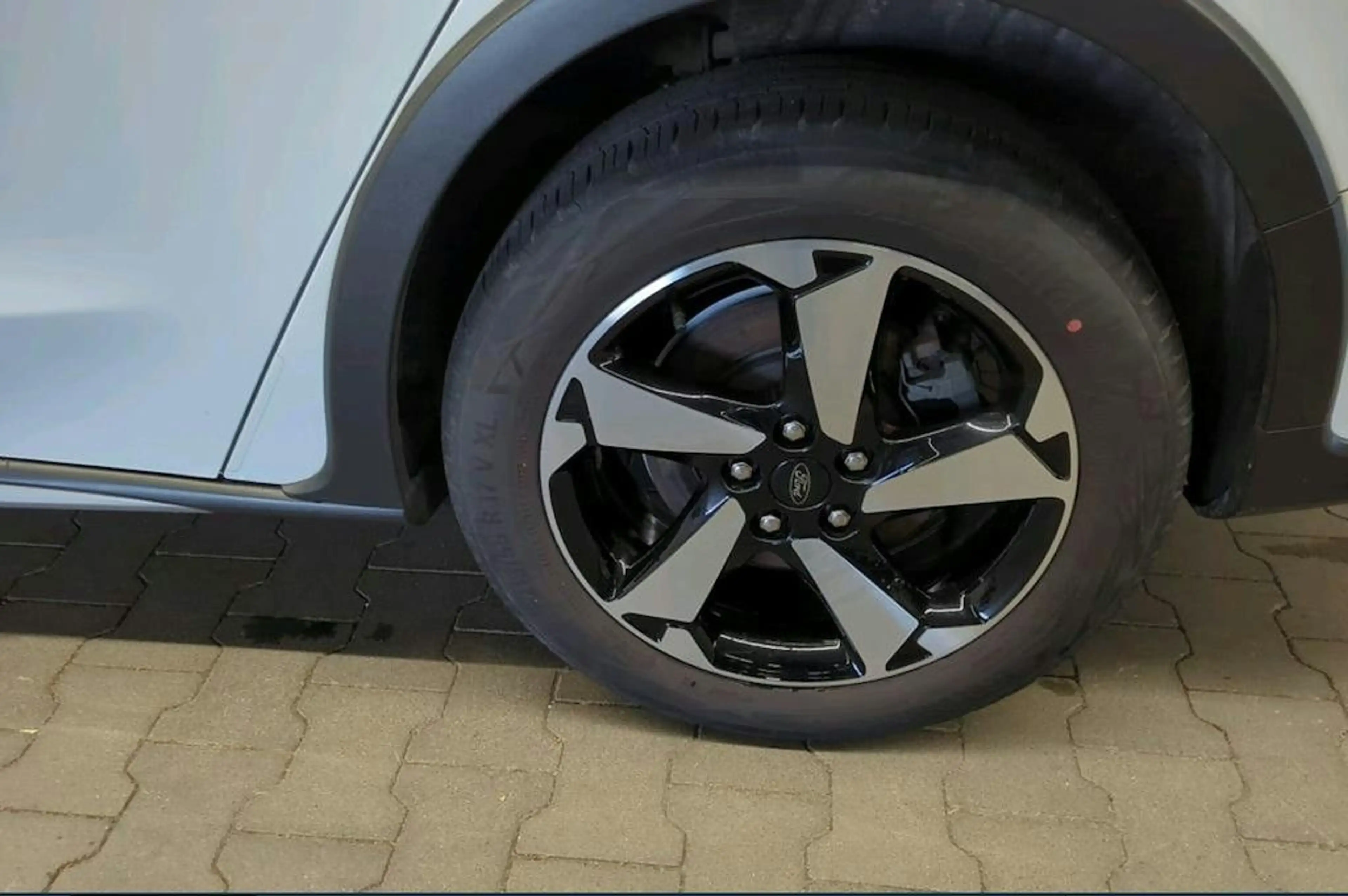 Ford Focus Turnier Active — photo 5