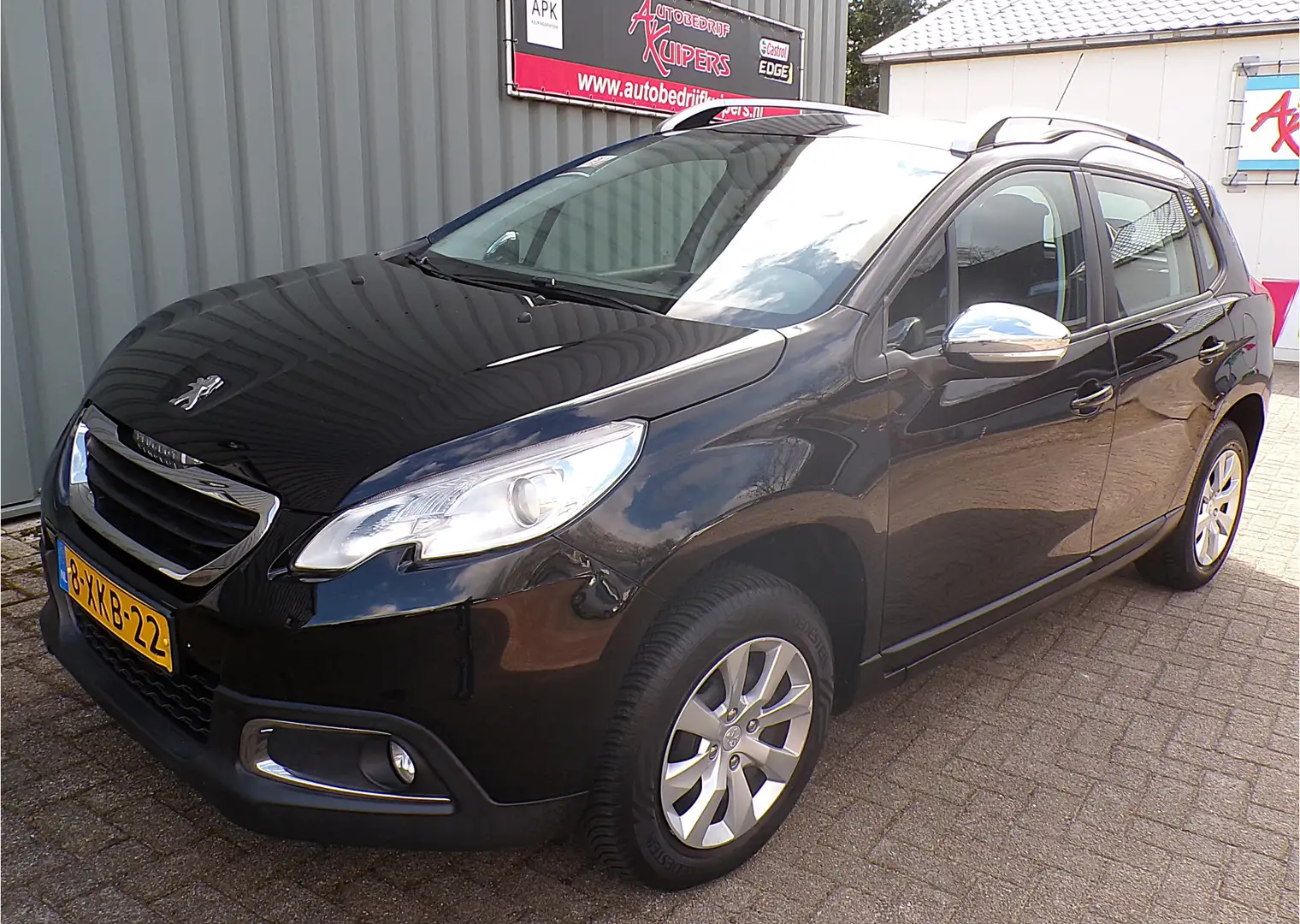 Peugeot 2008 1.2 VTi Active Navi.Airco.Cruise.Electr.pakket Zwart - 2