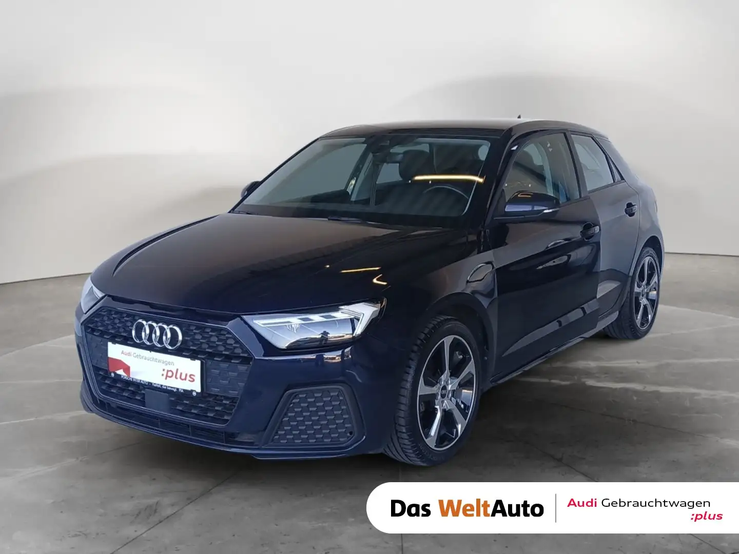 Audi A1 25 TFSI intense Blau - 1