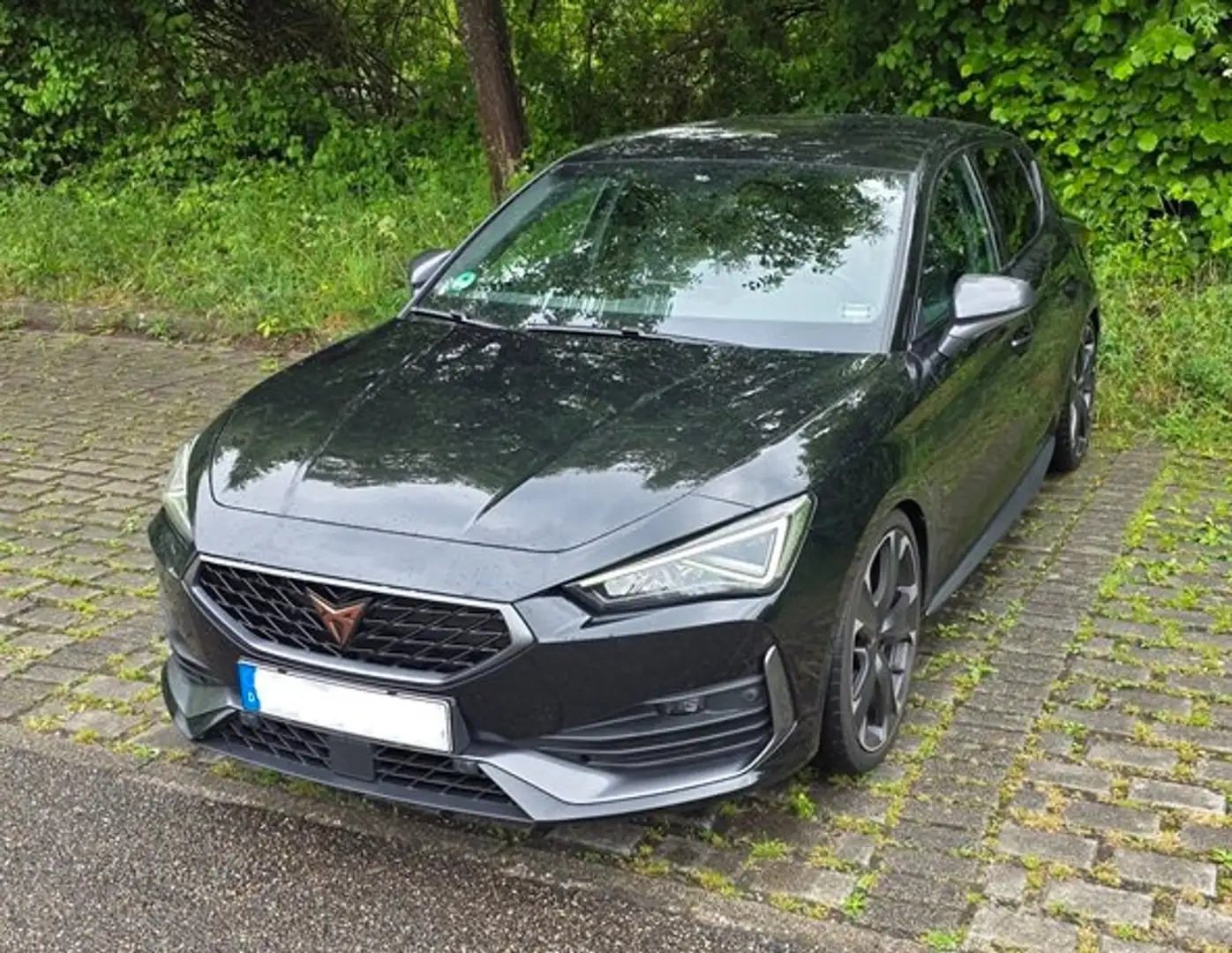 CUPRA Leon CUPRA Leon VZ CUP 1.4 e-HYBRID 180kW 245PS Schwarz - 1