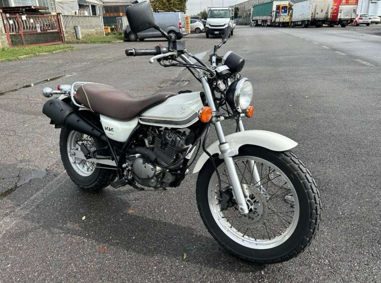 Suzuki RV 125 Van Van
