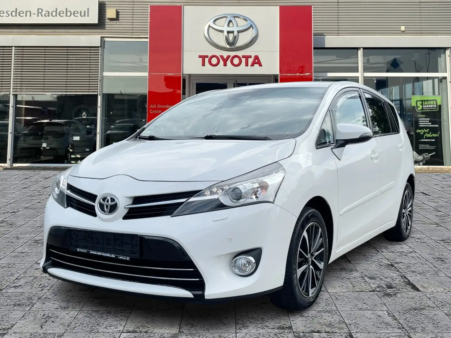 Toyota Verso 1.8 Edition S+ AHK*Dachträger*Navi*KAM*SHZ Biały - 2