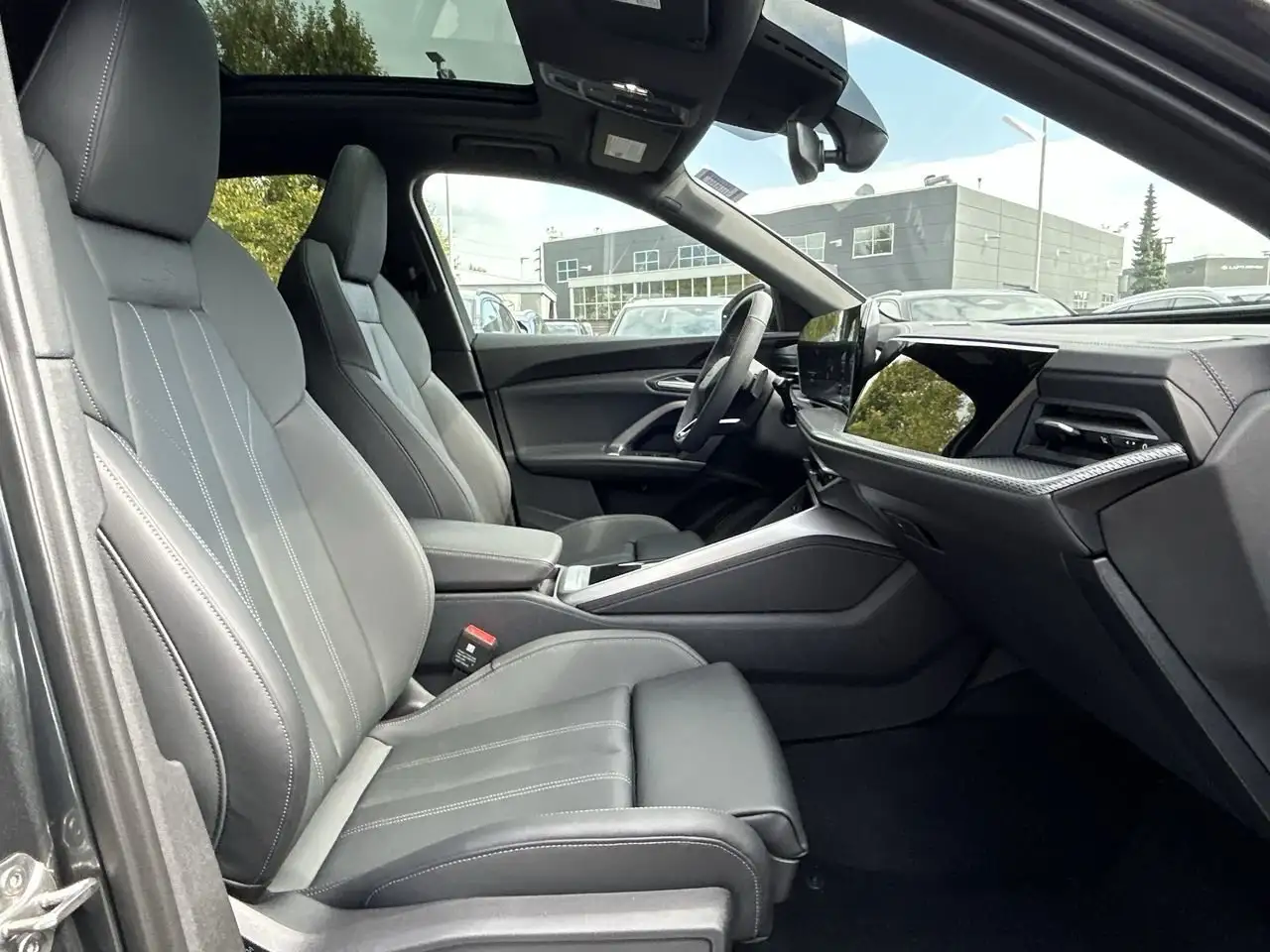 Audi Q5 снимка Audi Q5