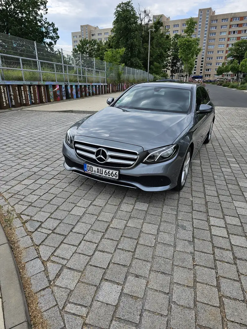 Mercedes-Benz E 350 d 9G-TRONIC Grau - 2