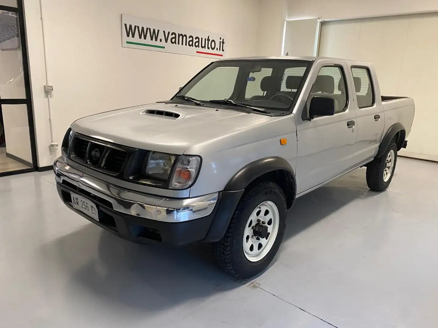 Nissan Pick Up Pick-up 2.5 TD 4 porte Double Cab Navara Grigio - 1