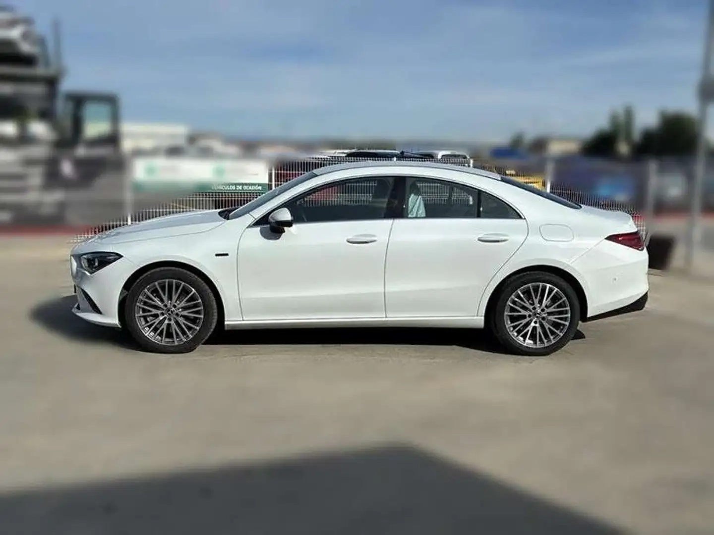 Mercedes-Benz CLA 250 e Blanco - 2