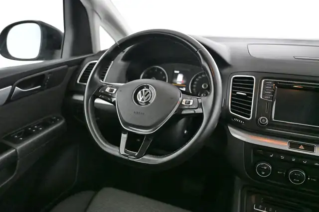 Volkswagen Sharan view 19