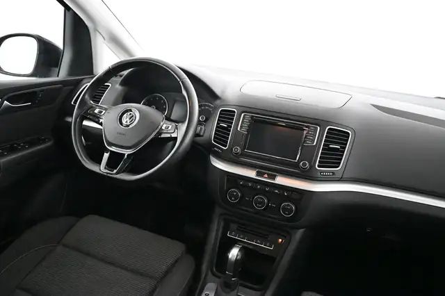 Volkswagen Sharan view 18