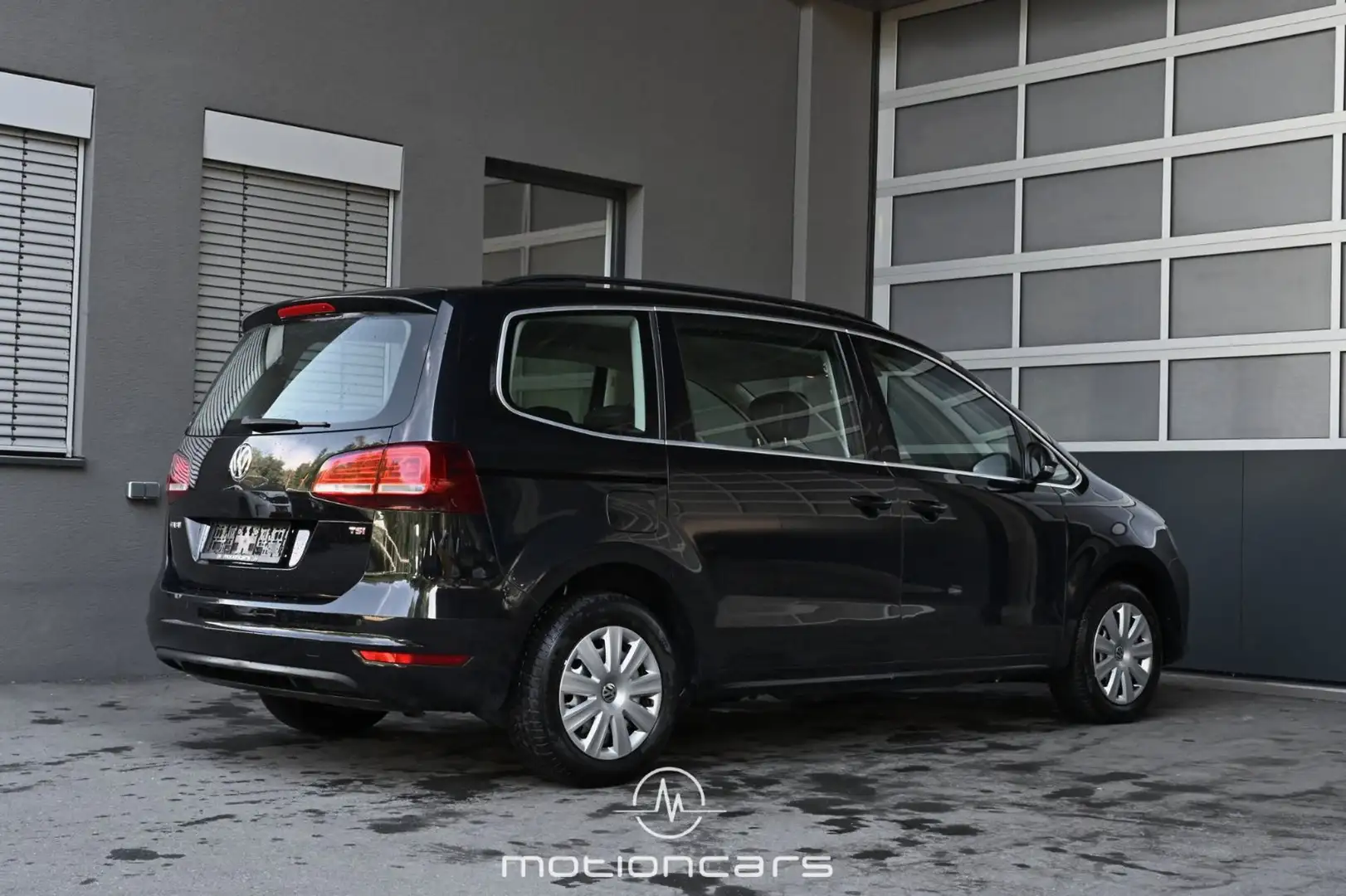 Volkswagen Sharan 1.4 TSI BlueMotionTech Comfortline Aut. 7-Sitzer Schwarz - 2