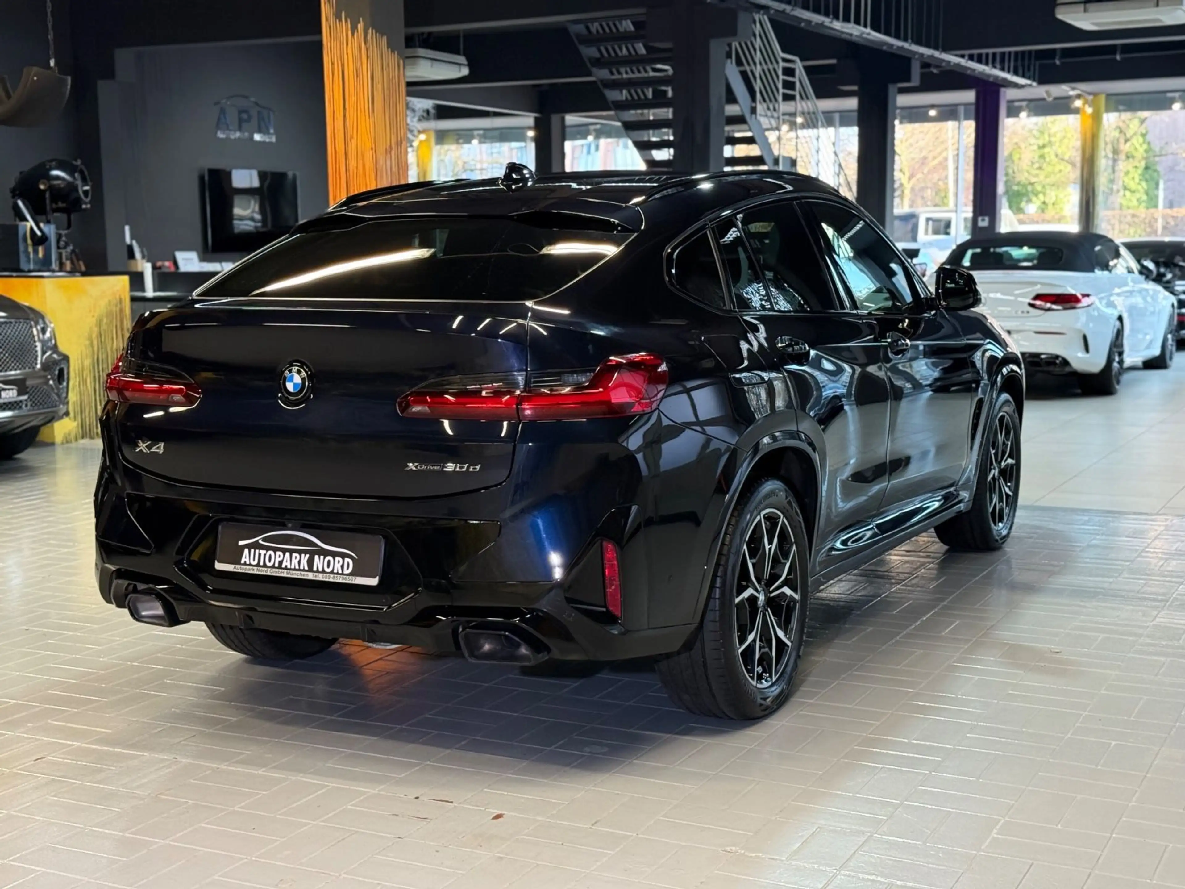 BMW X4 xDrive 30d M Sport~STANDHEIZUNG~LASER~HEAD-UP — photo 7