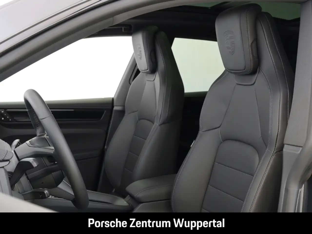 Porsche Macan 4 BOSE Luftfederung Panorama LED-Matrix 14