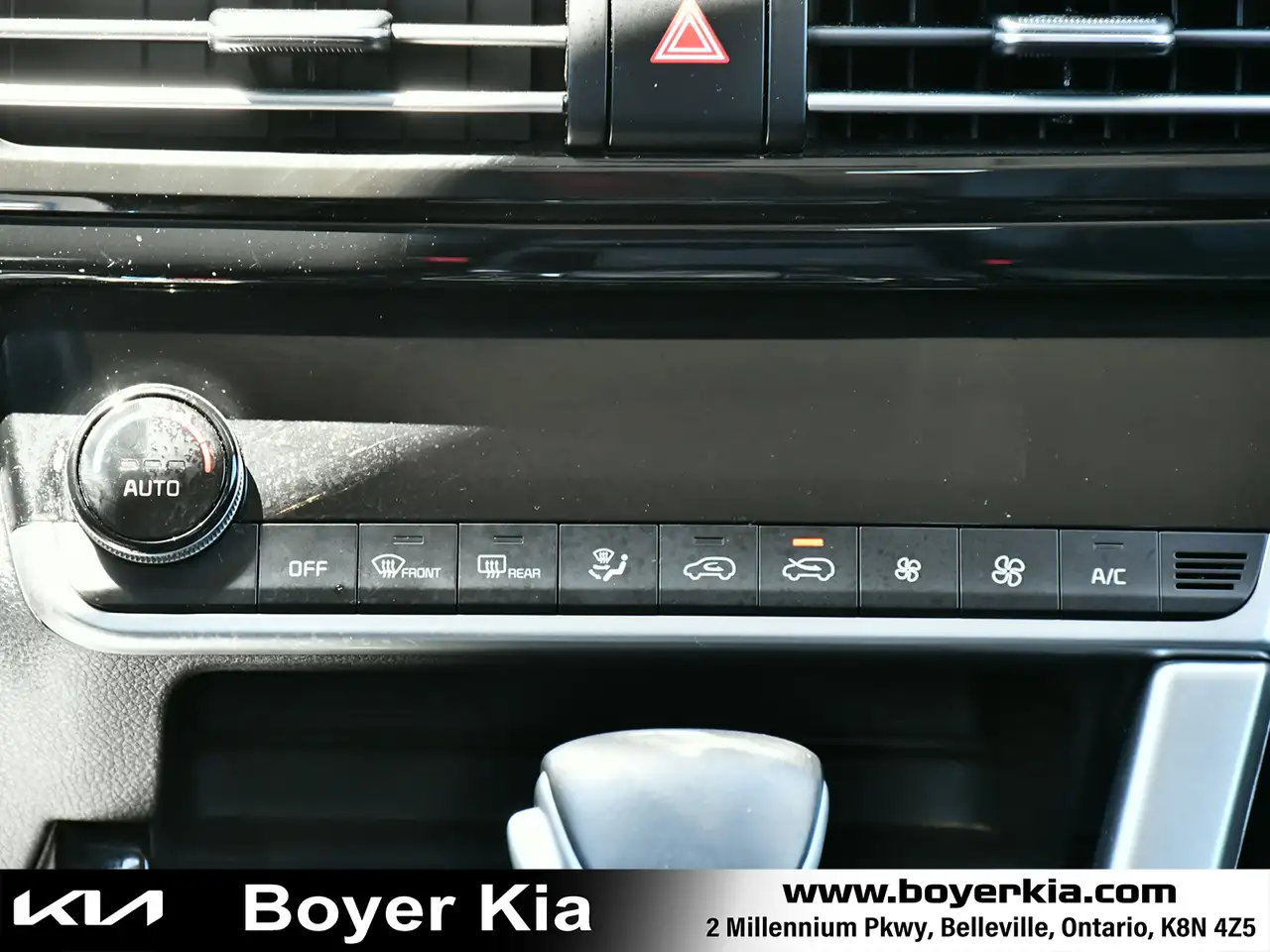 Kia Seltos снимка Kia Seltos