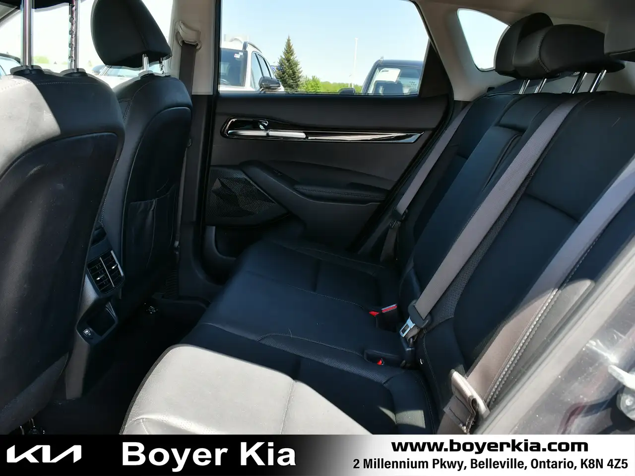 Kia Seltos снимка Kia Seltos