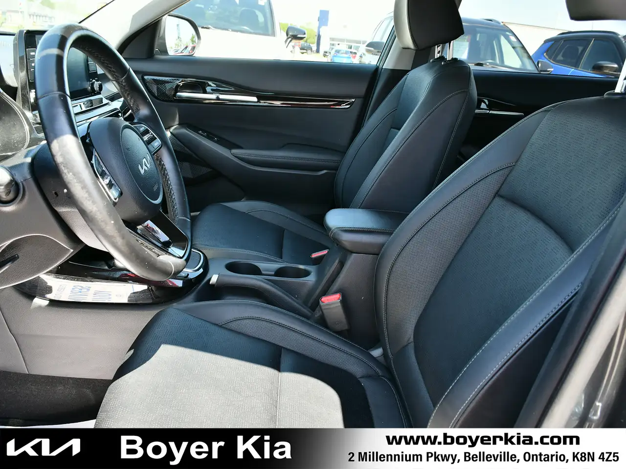 Kia Seltos снимка Kia Seltos