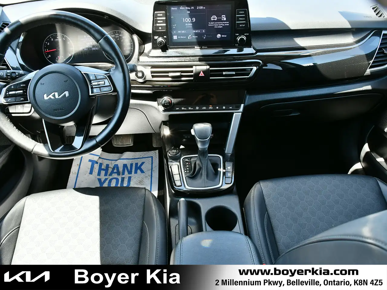 Kia Seltos снимка Kia Seltos