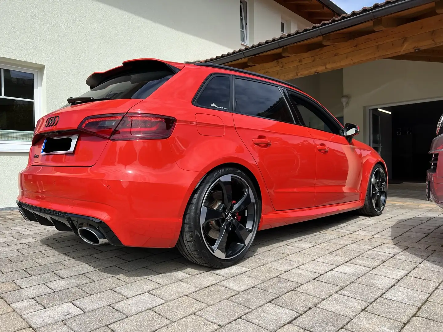 Audi RS3 RS3 Keramikbremse SCHALE VOLL Rot - 1