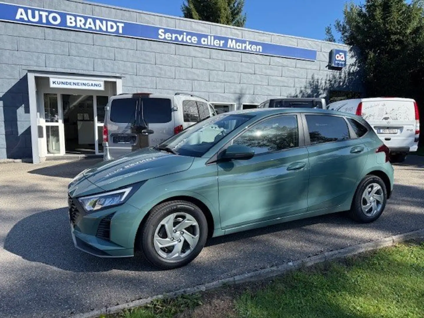 Hyundai i20 i20 1,2 MPI GO-LED Grün - 1
