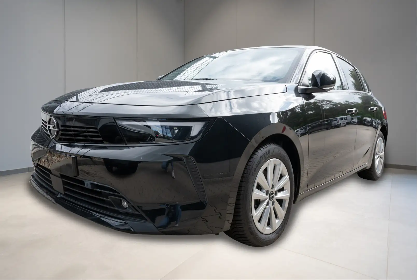 Opel Astra L Elegance 1.2 Turbo 130 AT8 Noir - 1